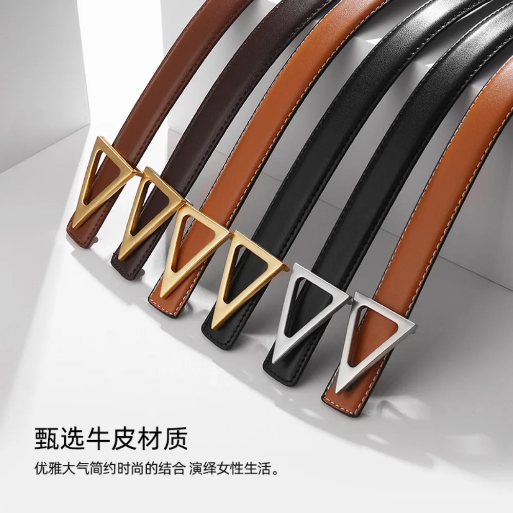 Новый женский кожаный ремень с треугольной пряжкой, пояс из натуральной кожи, универсальное украшение, тонкий ремень для платьев и джинсов
Новый женский кожаный ремень с треугольной пряжкой, пояс из натуральной кожи, универсальное украшение, тонкий ремень для платьев и джинсов