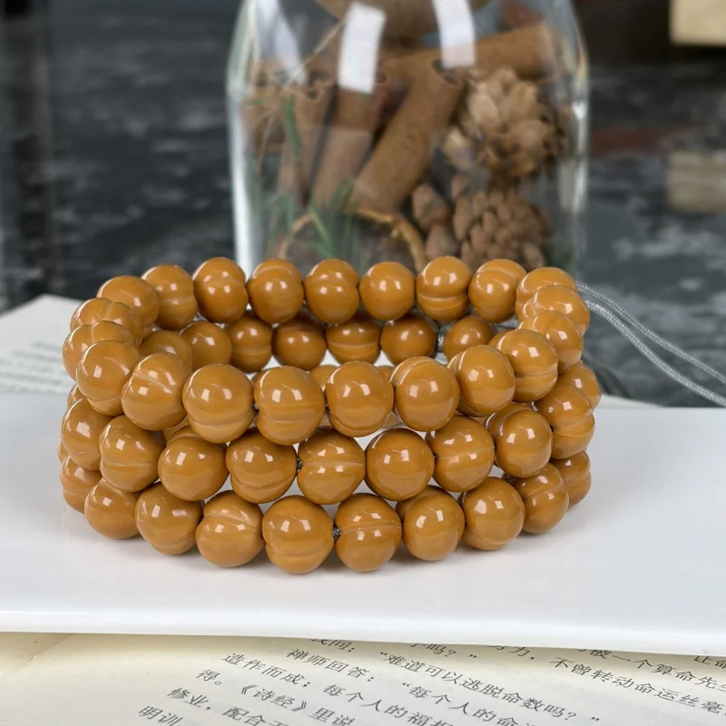 Quanpin Houyou Pi Tao Handheld Bracelet, Fashionable Ornament
Quanpin Houyou Pi Tao Handheld Bracelet, Fashionable Ornament