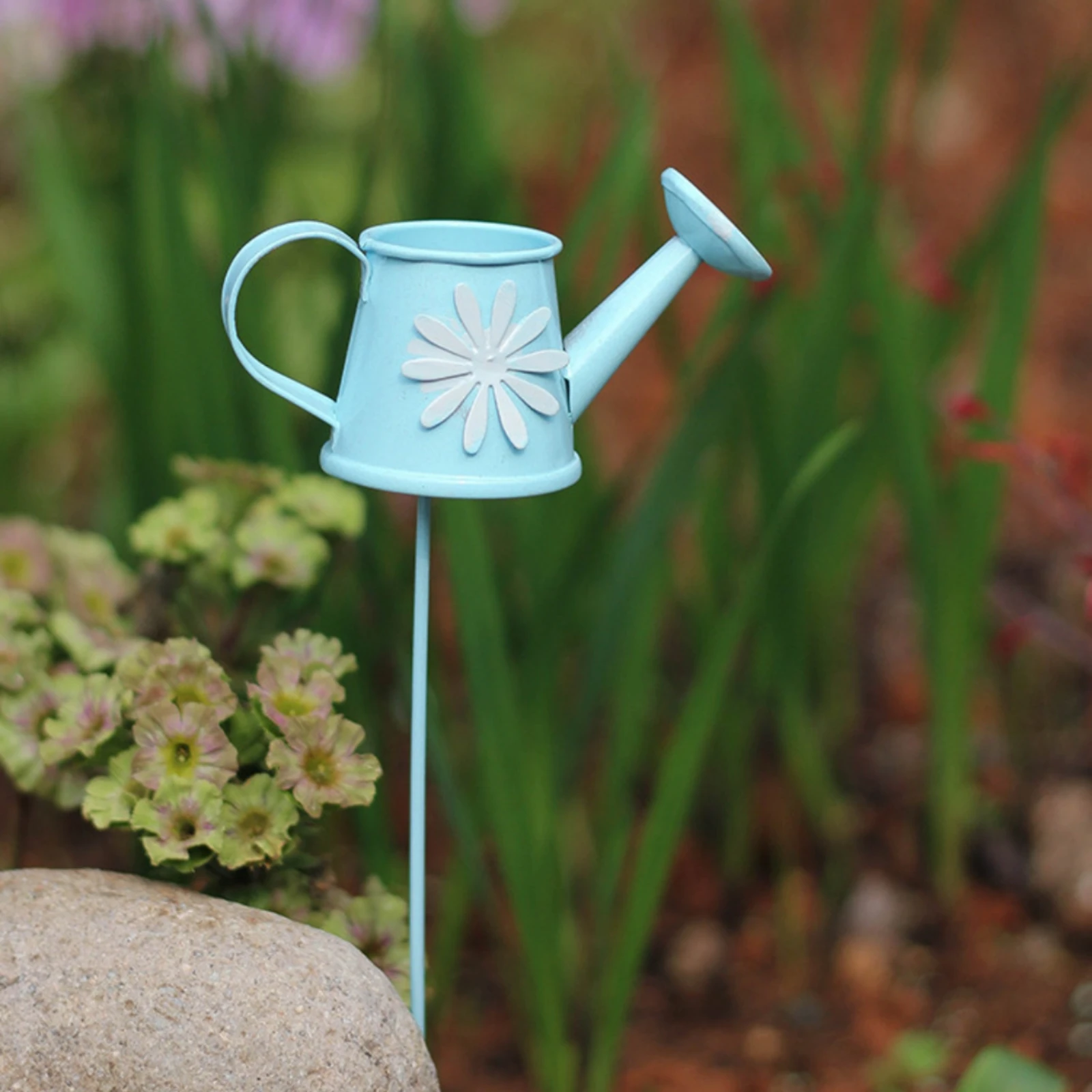 Iron Watering Can Stake Miniature Mini Watering Can Decor Flower Pattern Garden Stake Compact Size Metal Ornament
Iron Watering Can Stake Miniature Mini Watering Can Decor Flower Pattern Garden Stake Compact Size Metal Ornament
