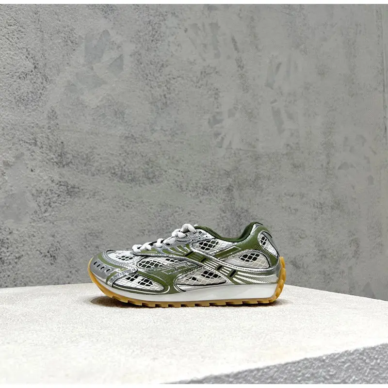 Men's and Women's Walking Casual Shoes Comfortable and versatile unisex outdoor walking and hiking trainers
Men's and Women's Walking Casual Shoes Comfortable and versatile unisex outdoor walking and hiking trainers