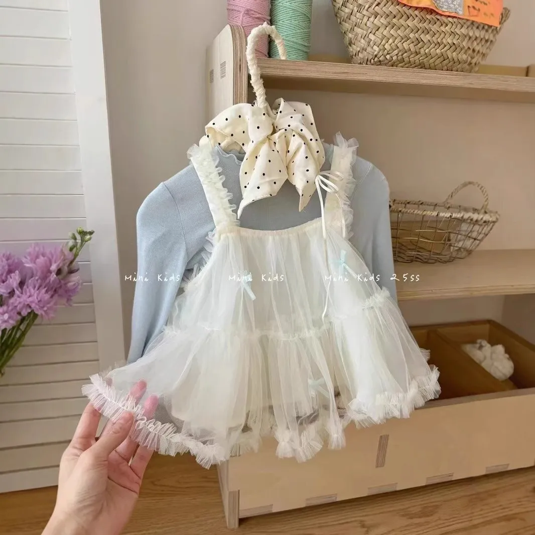 Girls Suit 2025 Spring New Korean Fashion Sweet Lace Bow Vest Solid Color Bottom Shirt Jeans Three Piece Set
Girls Suit 2025 Spring New Korean Fashion Sweet Lace Bow Vest Solid Color Bottom Shirt Jeans Three Piece Set