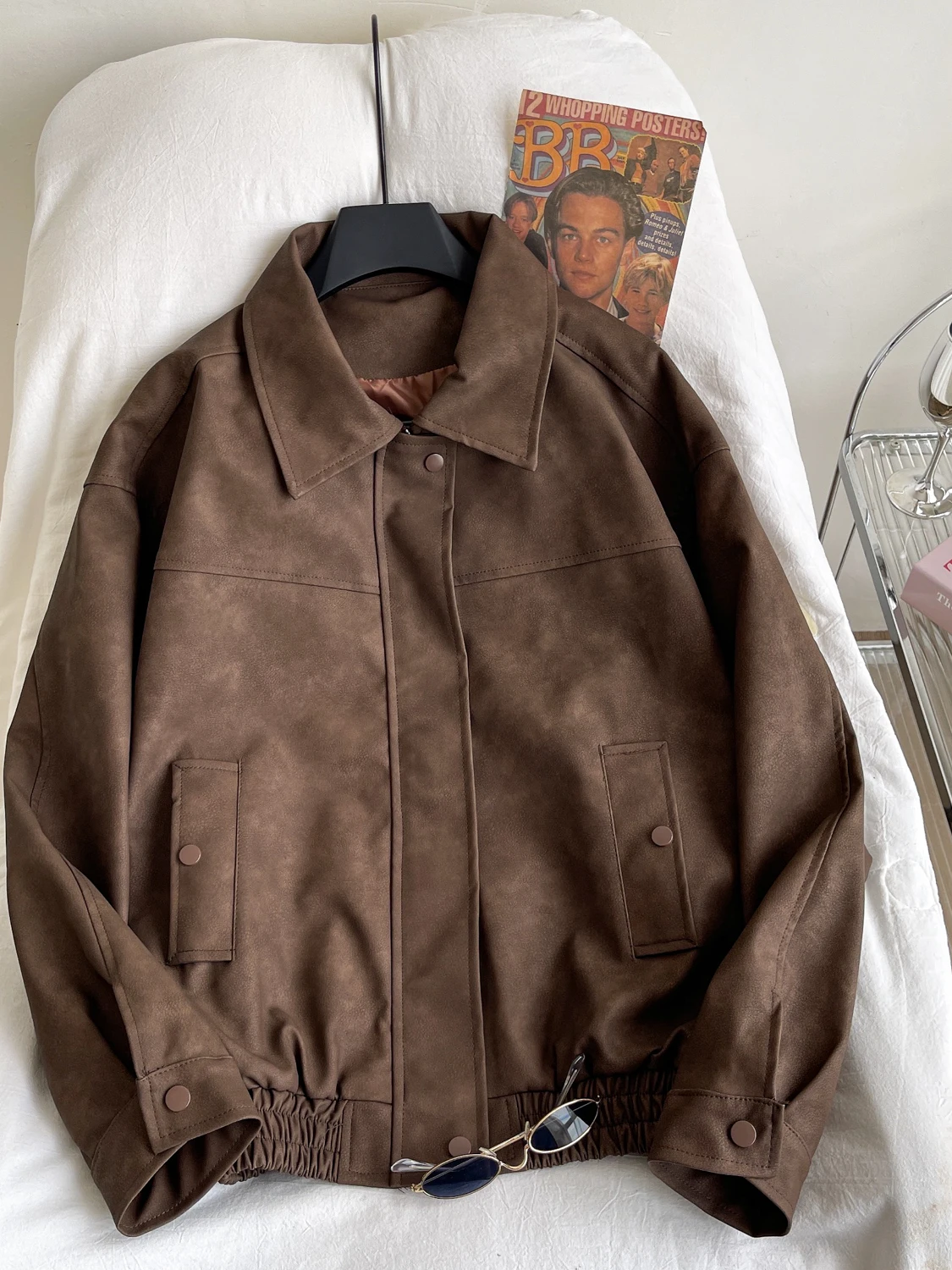 Faionable Long Sve Deer Skin Velvet Jaet женский свободный утягивающий повседневный топ модная осенняя верхняя одежда на пуговицах
Faionable Long Sve Deer Skin Velvet Jaet женский свободный утягивающий повседневный топ модная осенняя верхняя одежда на пуговицах