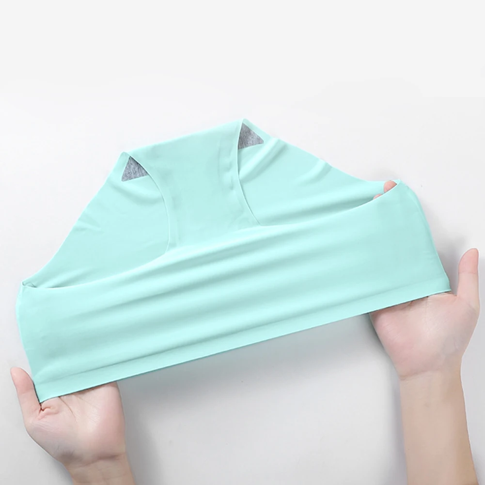 No Trace Ice Silk Breathable Women Middle Rise Briefs Panties Comfortable Simple Basic Solid Color Underwear
No Trace Ice Silk Breathable Women Middle Rise Briefs Panties Comfortable Simple Basic Solid Color Underwear