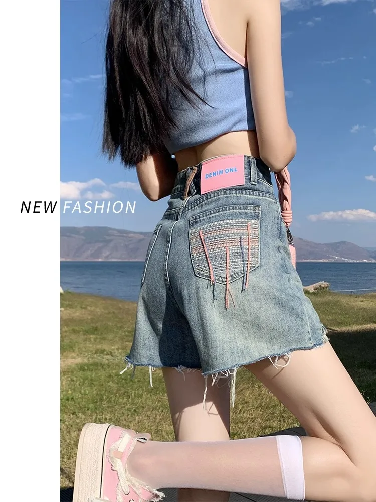 Tassels Denim Shorts 2025 Summer New High Waisted Retro A-line Pants Fashionable Sweet Casual Denim Shorts Office Women's Wear
Tassels Denim Shorts 2025 Summer New High Waisted Retro A-line Pants Fashionable Sweet Casual Denim Shorts Office Women's Wear