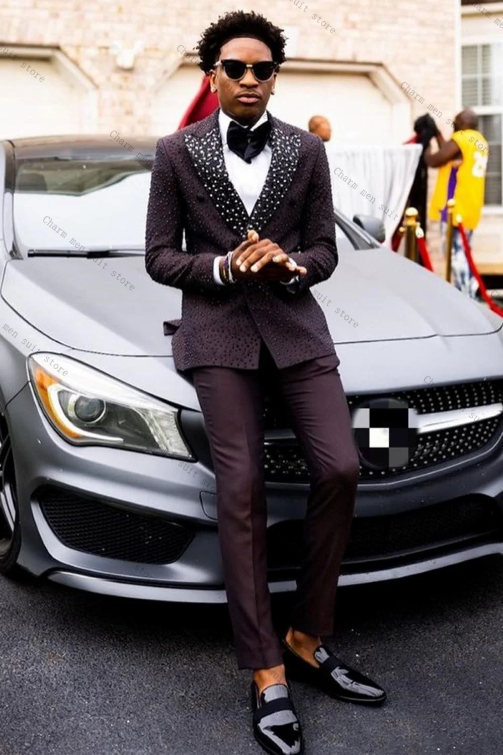 Роскошные мужские костюмы со стразами, комплект из 2 предметов: пиджак + брюки, хлопковый свадебный смокинг, официальный офис, осенний мужской пиджак для жениха, выпускного вечера, пальто
Роскошные мужские костюмы со стразами, комплект из 2 предметов: пиджак + брюки, хлопковый свадебный смокинг, официальный офис, осенний мужской пиджак для жениха, выпускного вечера, пальто