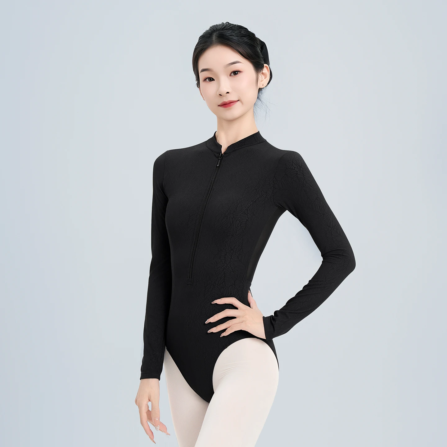 Women Stand Collar Ballet Leotards Nylon Zipper Dance Leotards Teen Adult Black Open Crotch Long Sleeves Ballet Bodysuits
Women Stand Collar Ballet Leotards Nylon Zipper Dance Leotards Teen Adult Black Open Crotch Long Sleeves Ballet Bodysuits