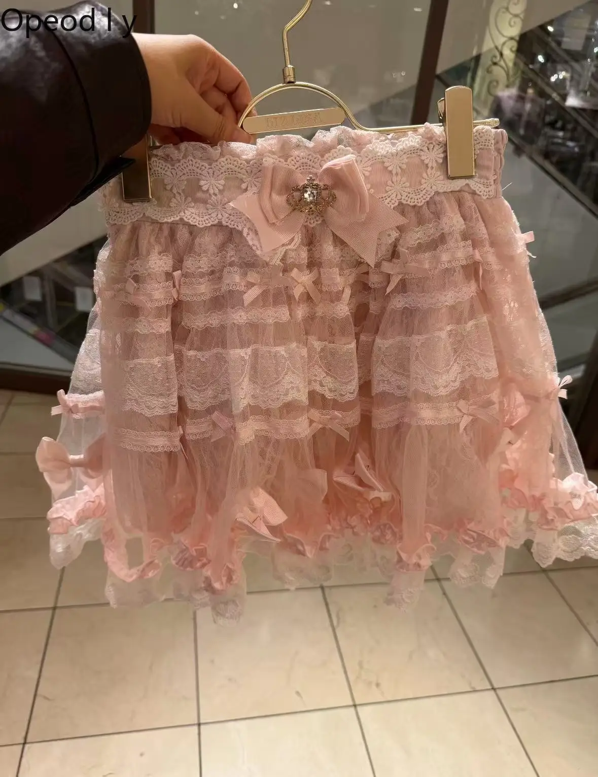 Liz New Japanese Mass-produced Sweet and Cute Lolita Cake Skirt Lace Dream Ballet Style High Waist Skirt for Women
Liz New Japanese Mass-produced Sweet and Cute Lolita Cake Skirt Lace Dream Ballet Style High Waist Skirt for Women