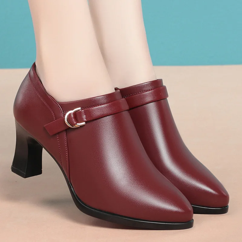 Thick Heel Single Shoes Women's Soft Sole 2024 Spring New High Heel Pointed Leather Shoes Soft Leather Deep Mouth Mom's Shoes
Thick Heel Single Shoes Women's Soft Sole 2024 Spring New High Heel Pointed Leather Shoes Soft Leather Deep Mouth Mom's Shoes