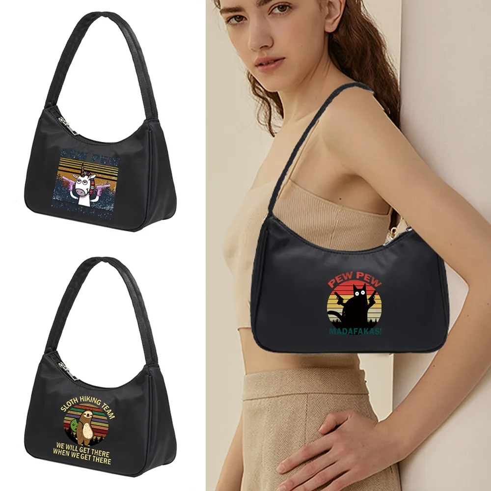 2022 New Underarm Bags Women Handbags Zipper Shoulder Pouch All-match Youth Commute Organizer Bags Clutch Pew Print Pattern
2022 New Underarm Bags Women Handbags Zipper Shoulder Pouch All-match Youth Commute Organizer Bags Clutch Pew Print Pattern