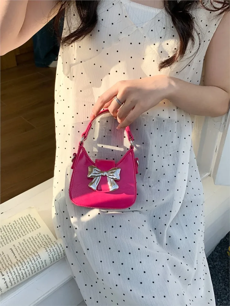 Sweet Bow Mini Crossbody Bags For Women 2025 New Fashion Cute Chain Change Phone Bag Korean Version Trend Solid Shoulder Bags
Sweet Bow Mini Crossbody Bags For Women 2025 New Fashion Cute Chain Change Phone Bag Korean Version Trend Solid Shoulder Bags
