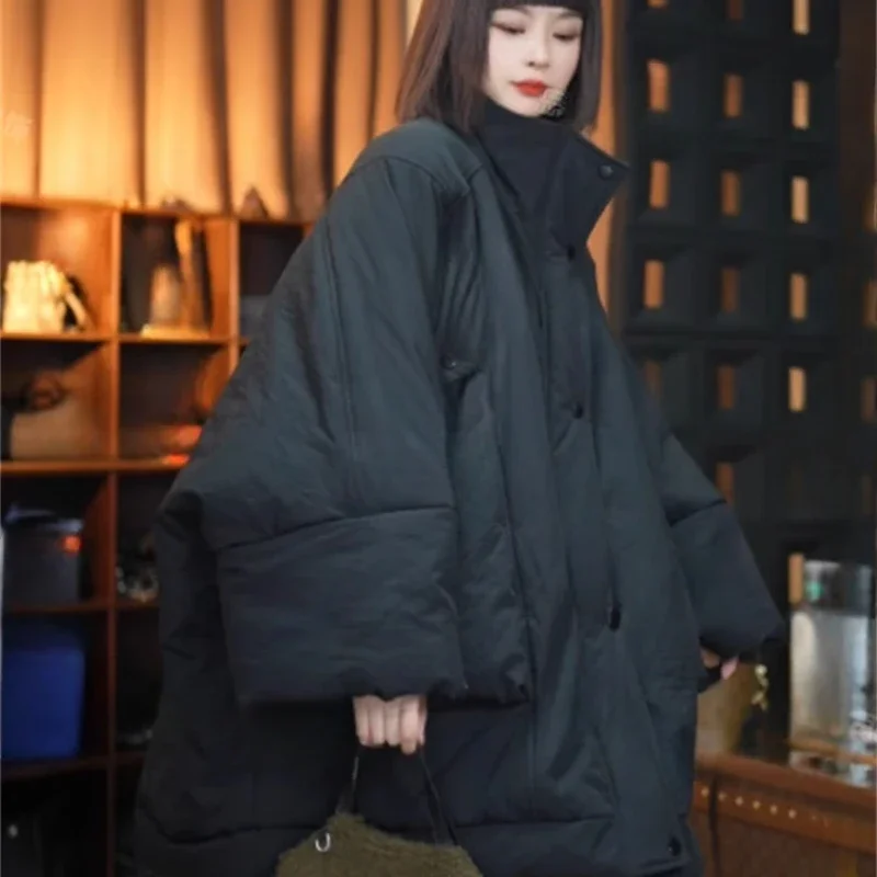 European Retro Black Down Cotton Jacket, Unique and Chic Ultra Wide Turtleneck Jacket Trendy, Winter New 2025
European Retro Black Down Cotton Jacket, Unique and Chic Ultra Wide Turtleneck Jacket Trendy, Winter New 2025