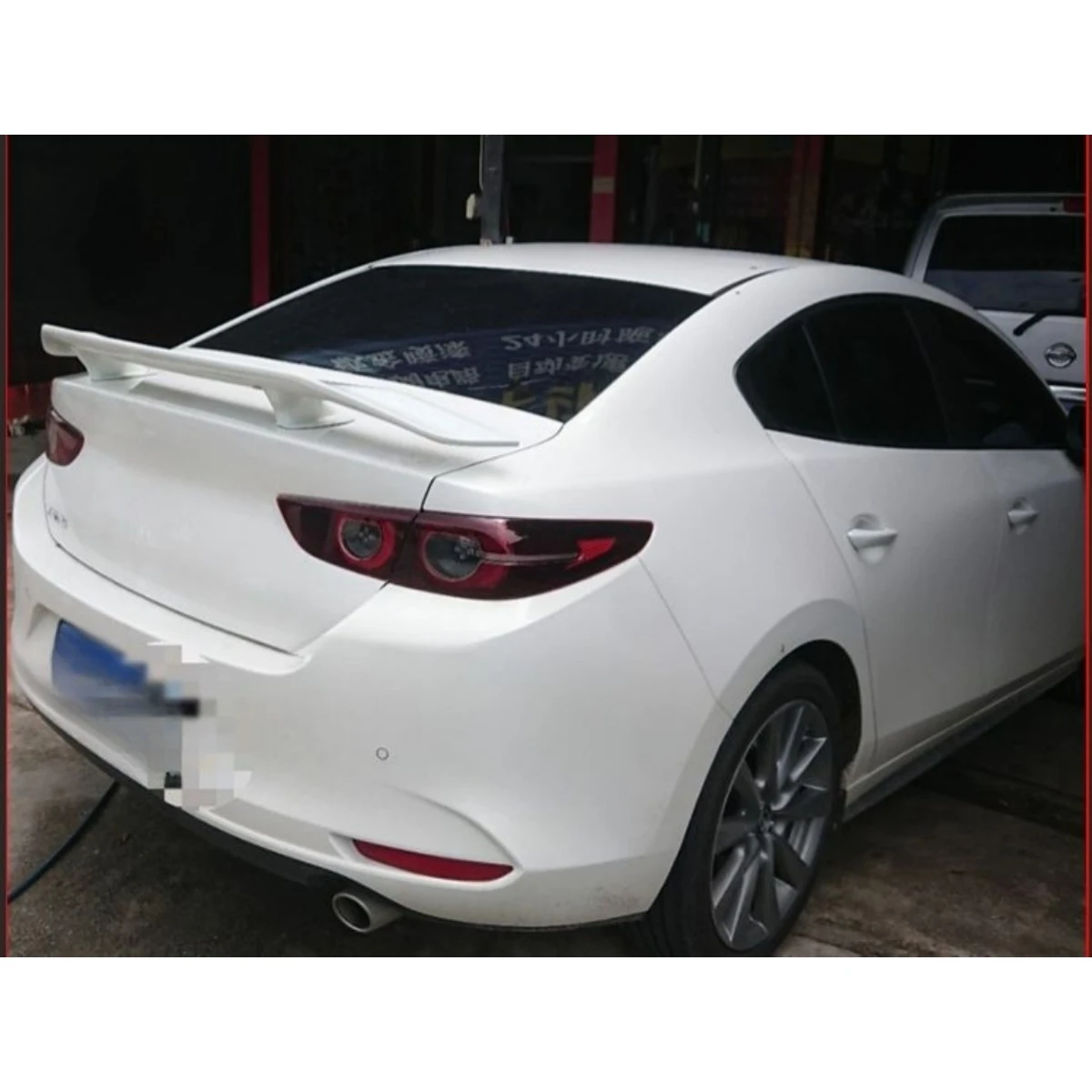 For Mazda 3 Axela ATENZA Car Rear Trunk Spoiler Wing Modification Part Rear Trunk Spoiler Wing Car Accessories Exterior Part
For Mazda 3 Axela ATENZA Car Rear Trunk Spoiler Wing Modification Part Rear Trunk Spoiler Wing Car Accessories Exterior Part