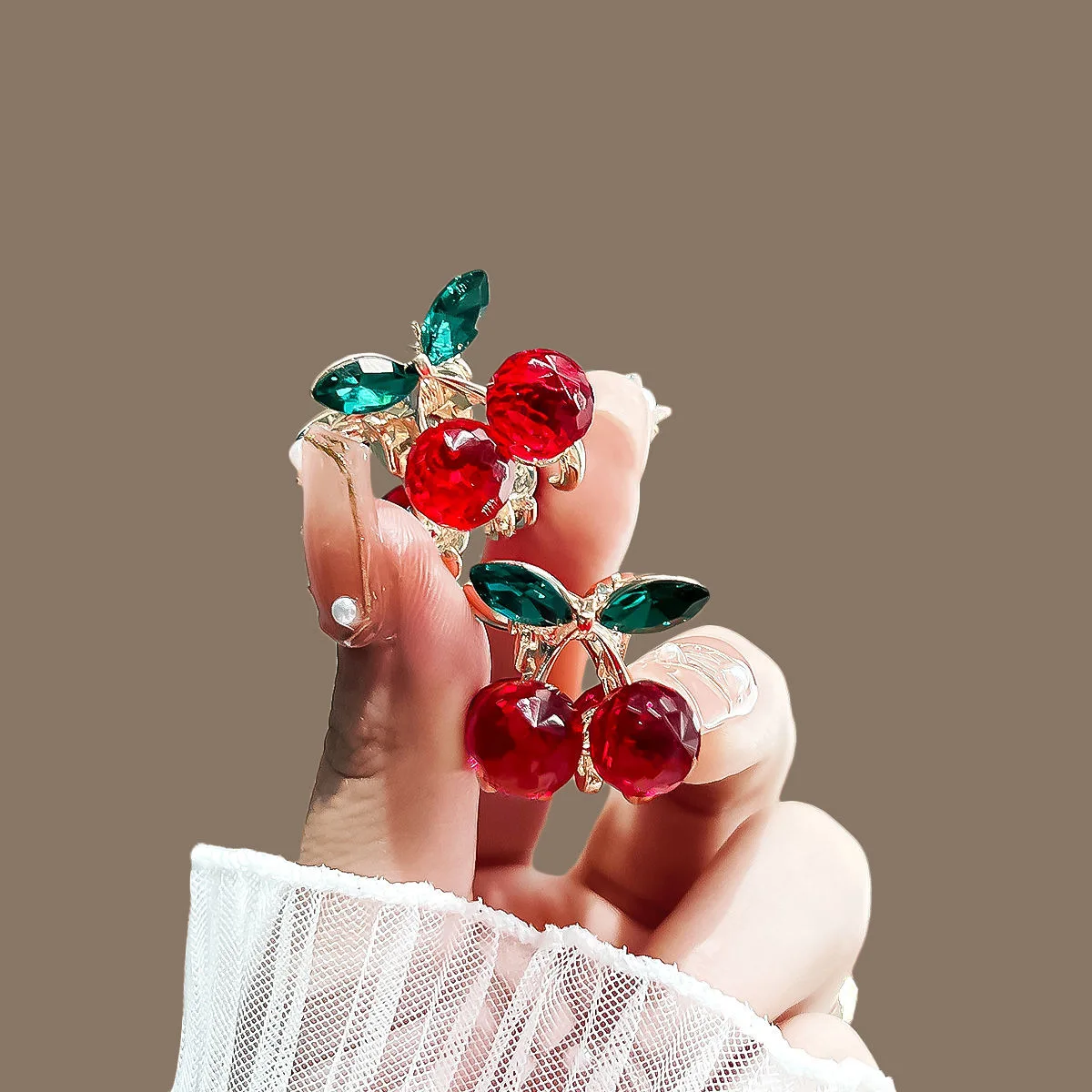 1pc Mini Charms Cherry Small Cute Small Hairclip Hair Accessories for Women Girl Jewelry Things From €1 Dollar Items
1pc Mini Charms Cherry Small Cute Small Hairclip Hair Accessories for Women Girl Jewelry Things From €1 Dollar Items