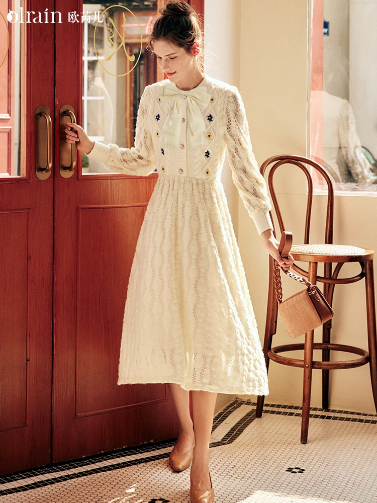 OLrain French Style Womens Lace Dresses 2025 Spring New A-line Vintage Puff Sleeve Spliced Embroidery Button Dress O22DL59039
OLrain French Style Womens Lace Dresses 2025 Spring New A-line Vintage Puff Sleeve Spliced Embroidery Button Dress O22DL59039