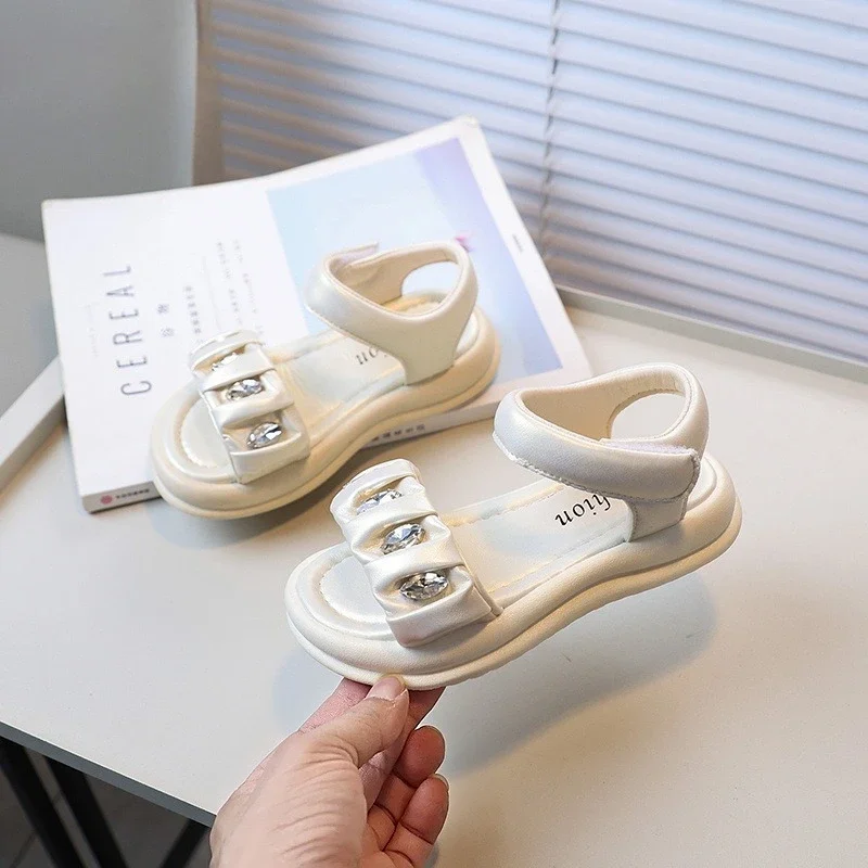 Summer Kids Causal Beach Sandal New Thick Bottom Little Girl Pleated School Shoes Fashion Children's Rhinestone Open-toe Sandals
Summer Kids Causal Beach Sandal New Thick Bottom Little Girl Pleated School Shoes Fashion Children's Rhinestone Open-toe Sandals