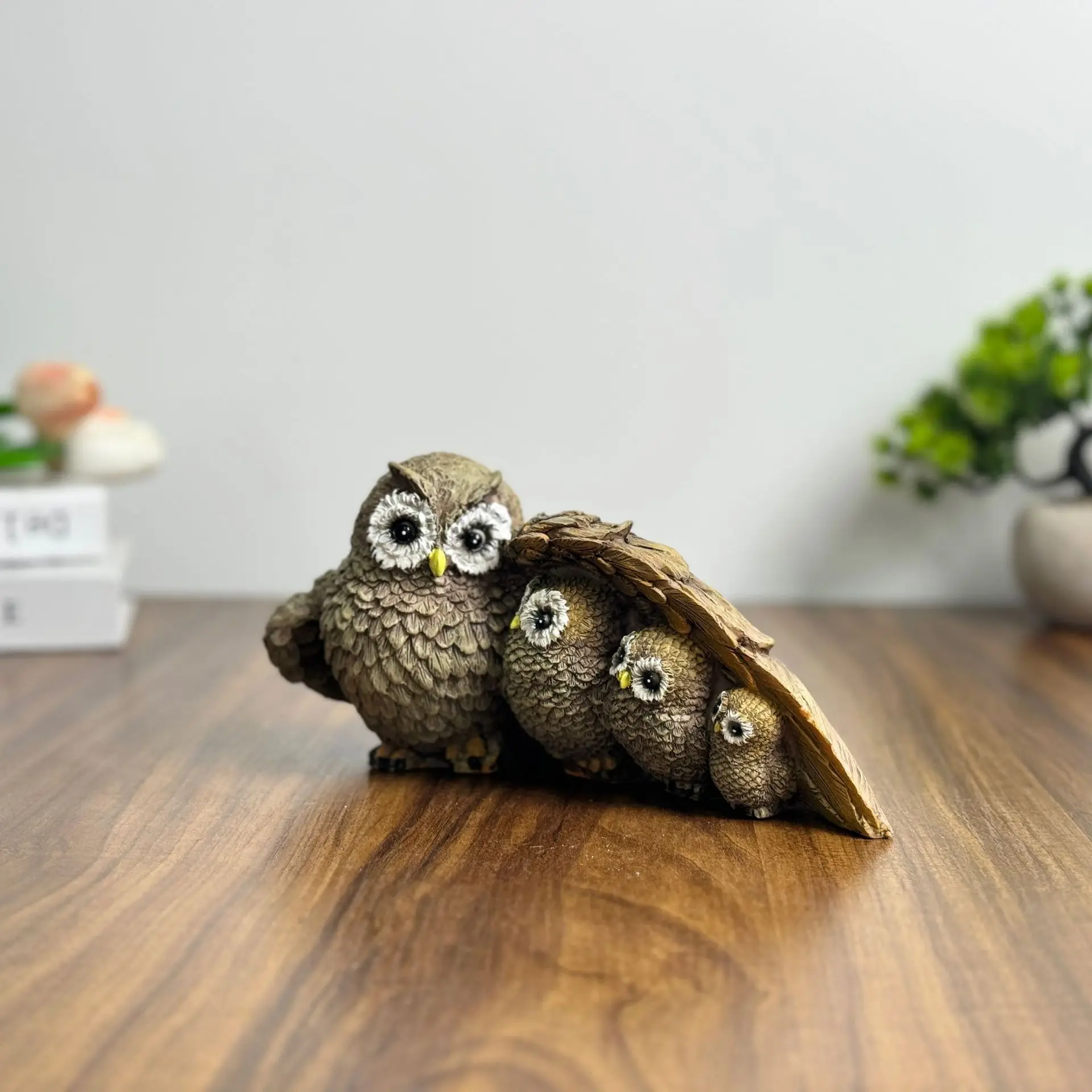 Owl Statue Animal Sculpture Creative Fireplace Ornament Realistic Crafts Garden Decor Decorative Table Shelf Resin Figurine
Owl Statue Animal Sculpture Creative Fireplace Ornament Realistic Crafts Garden Decor Decorative Table Shelf Resin Figurine