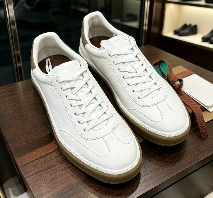 2026 New Mens Suede Casual Shoes Premium Comfort Lightweight Versatile Fashion
2026 New Mens Suede Casual Shoes Premium Comfort Lightweight Versatile Fashion