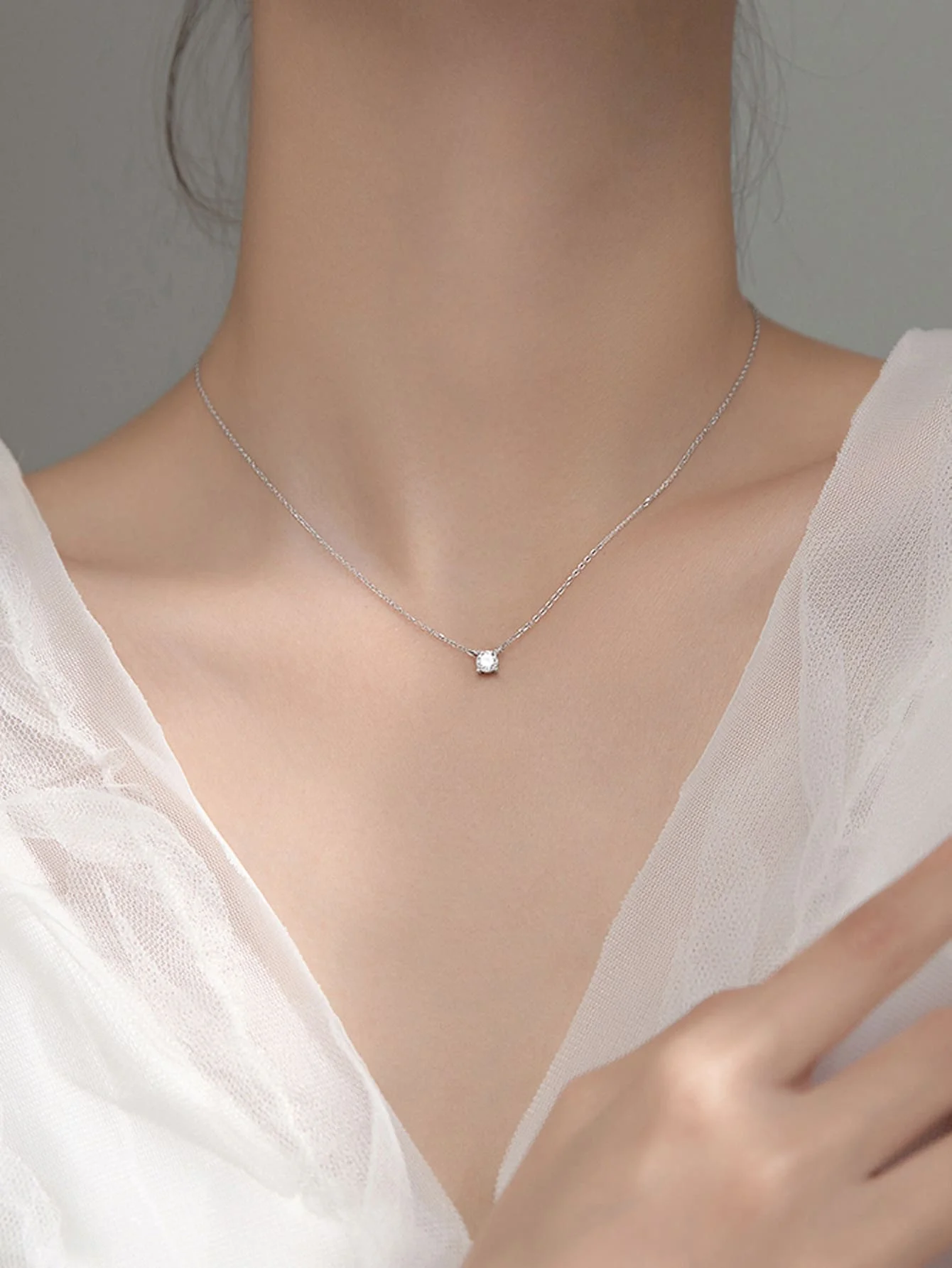 Delicate Solitaire CZ Pendant Necklace for Women
Delicate Solitaire CZ Pendant Necklace for Women