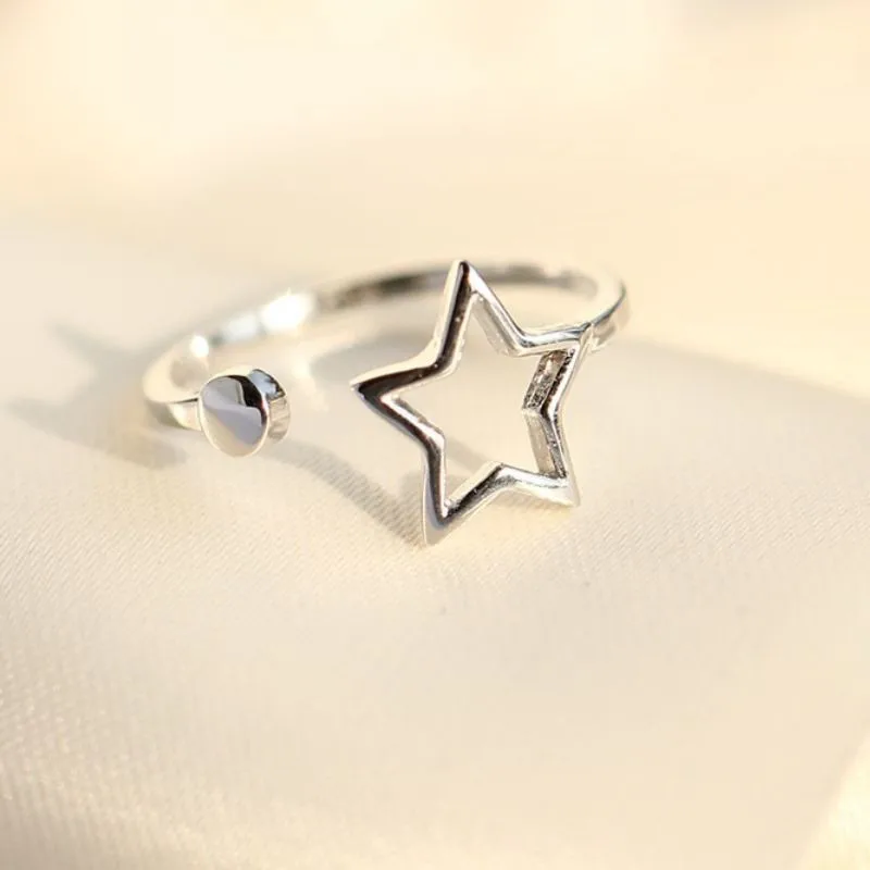 New Simple Hollow Star 925 Sterling Silver Fashion Small Fresh Five-pointed Star Women Opening Rings R301
New Simple Hollow Star 925 Sterling Silver Fashion Small Fresh Five-pointed Star Women Opening Rings R301