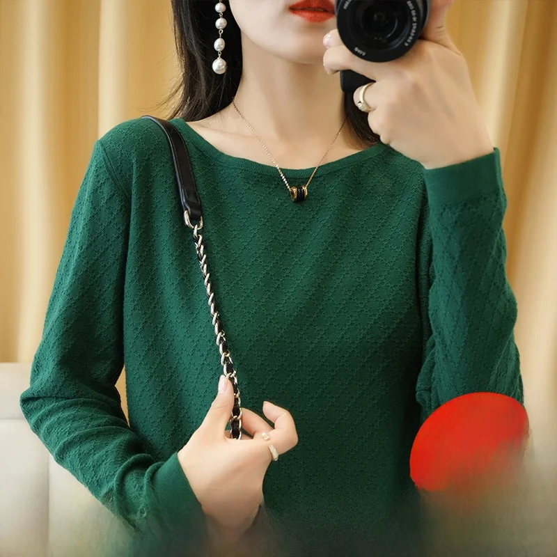 Женский вязаный свитер из чистого хлопка и льна с круглым вырезом и ажурными элементами, универсальный, однотонный, в корейском стиле, для повседневной носки
Женский вязаный свитер из чистого хлопка и льна с круглым вырезом и ажурными элементами, универсальный, однотонный, в корейском стиле, для повседневной носки