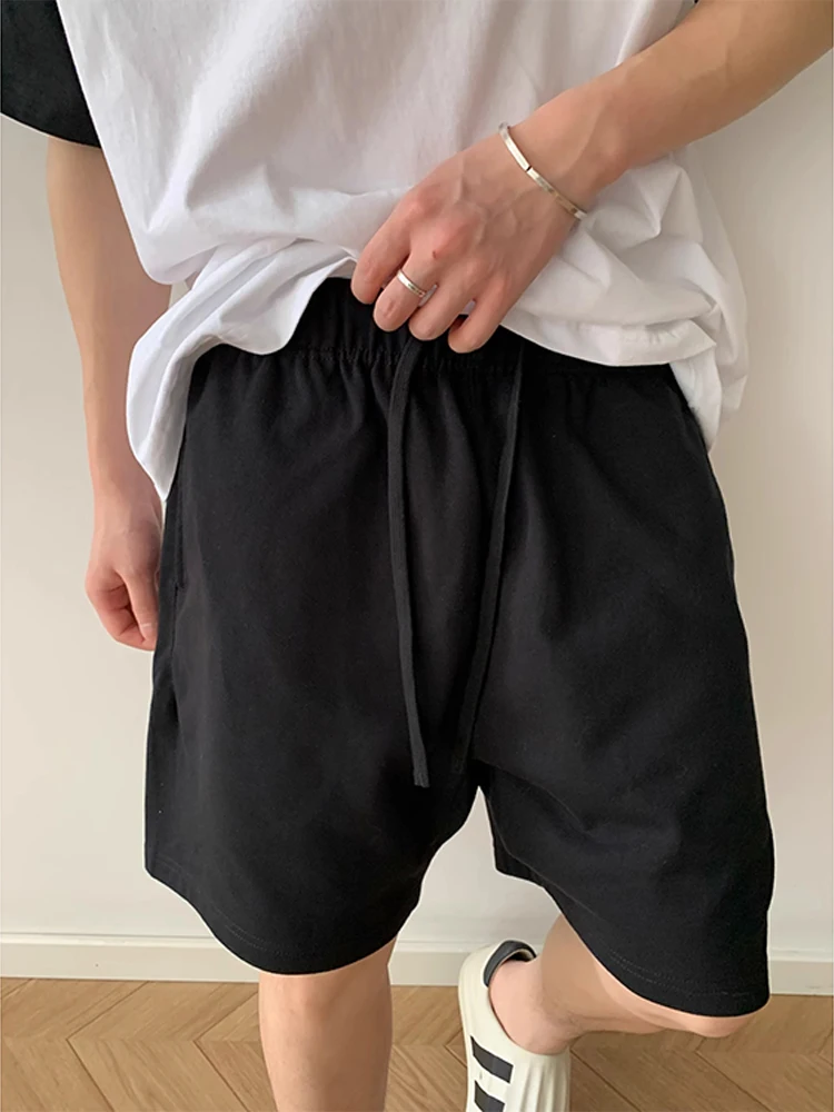 Men's Summer Casual Thin ort Pants Loose Wide Leg Couple Sports Outdoor Wear Five-Point Pants Pure Color Leisure Faion
Men's Summer Casual Thin ort Pants Loose Wide Leg Couple Sports Outdoor Wear Five-Point Pants Pure Color Leisure Faion