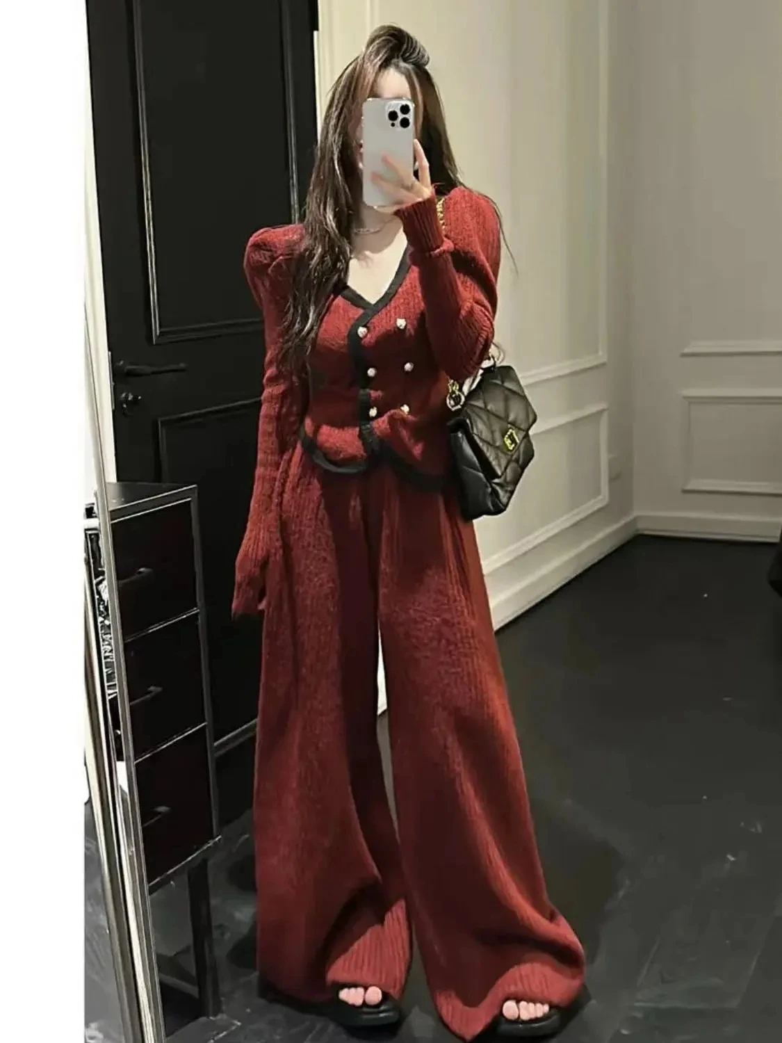 Casual Suit Women's Autumn/winter Double-breasted Long-sleeved Sweater High-waisted Pants Two-piece Set Fashion Female Clothes
Casual Suit Women's Autumn/winter Double-breasted Long-sleeved Sweater High-waisted Pants Two-piece Set Fashion Female Clothes