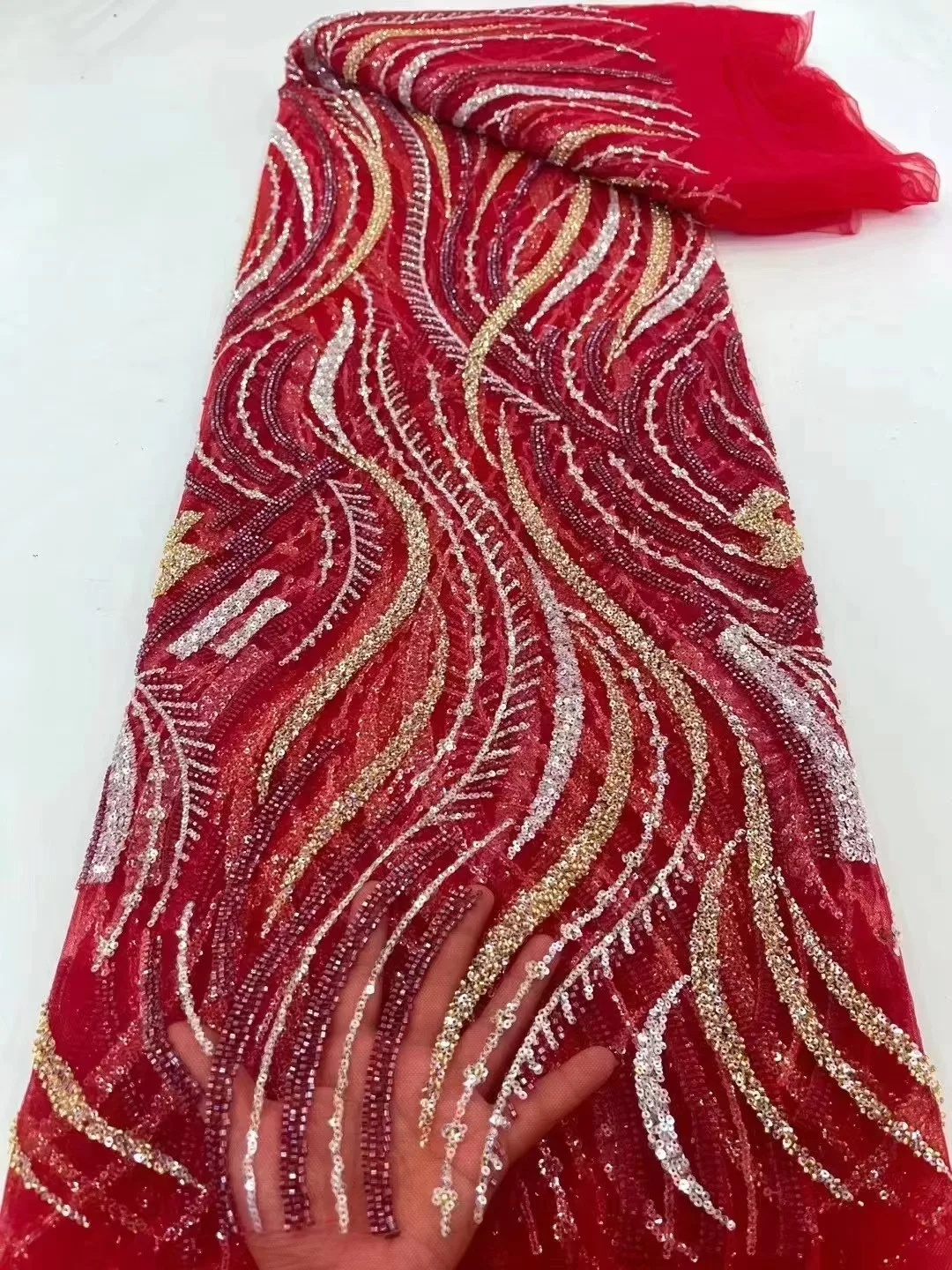 New High Quality French Luxury Beads Sequin Lace African Beaded Lace Fabric Nigerian Sequins Tulle Lace Fabric For Wedding Party
New High Quality French Luxury Beads Sequin Lace African Beaded Lace Fabric Nigerian Sequins Tulle Lace Fabric For Wedding Party