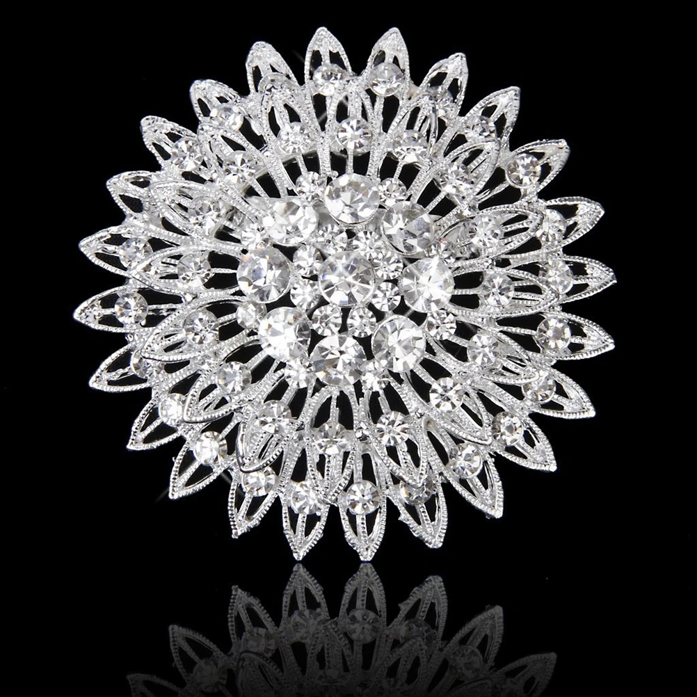 Flower Brooch Fashionable Pin Rhinestone Round Glamorous Wedding Bridal Charming
Flower Brooch Fashionable Pin Rhinestone Round Glamorous Wedding Bridal Charming