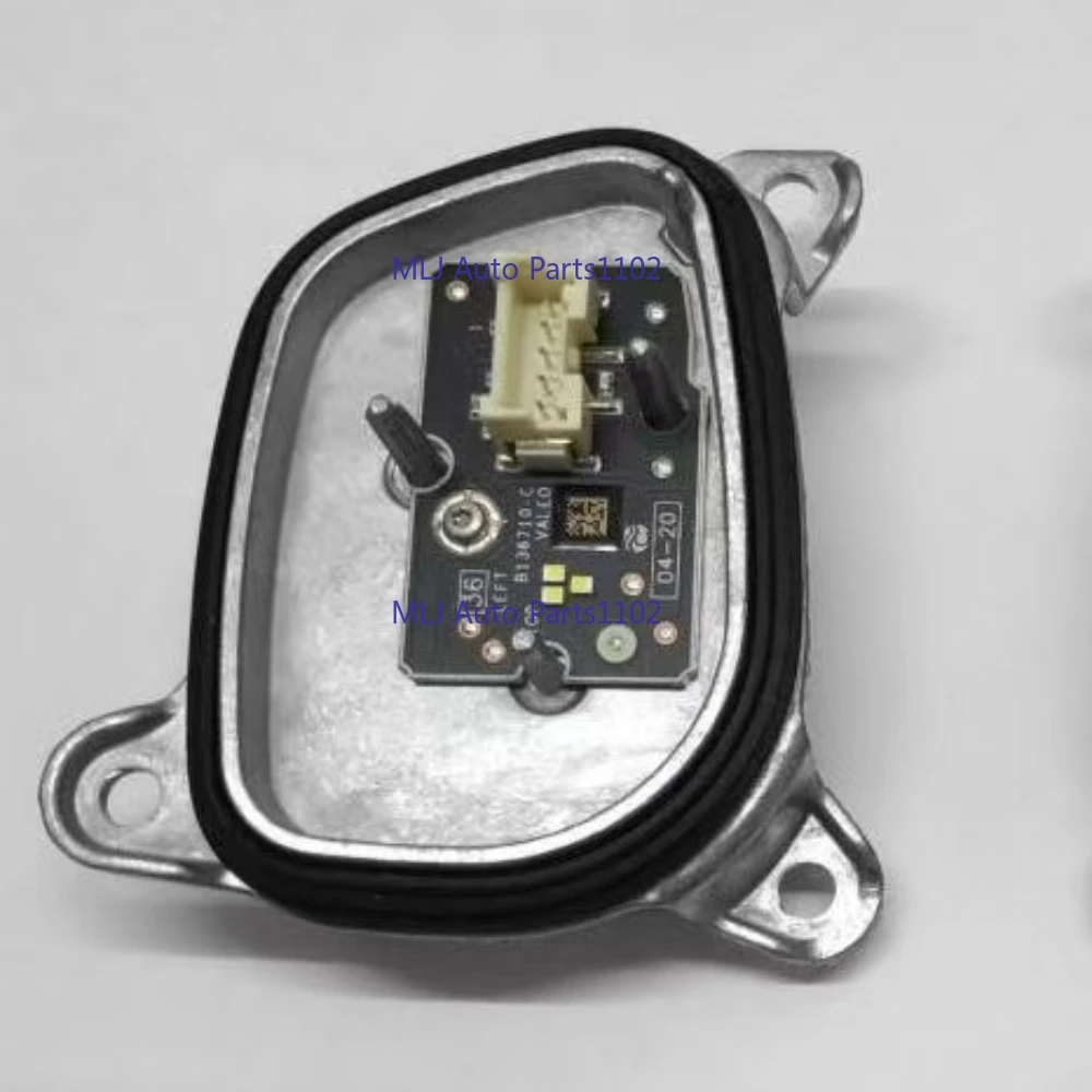 5H0998478 5H0998478A для VW Volkswagen Golf 8 2020-2021 светодиодный модуль дневных ходовых огней DRL B136710-C B136711-C
5H0998478 5H0998478A для VW Volkswagen Golf 8 2020-2021 светодиодный модуль дневных ходовых огней DRL B136710-C B136711-C