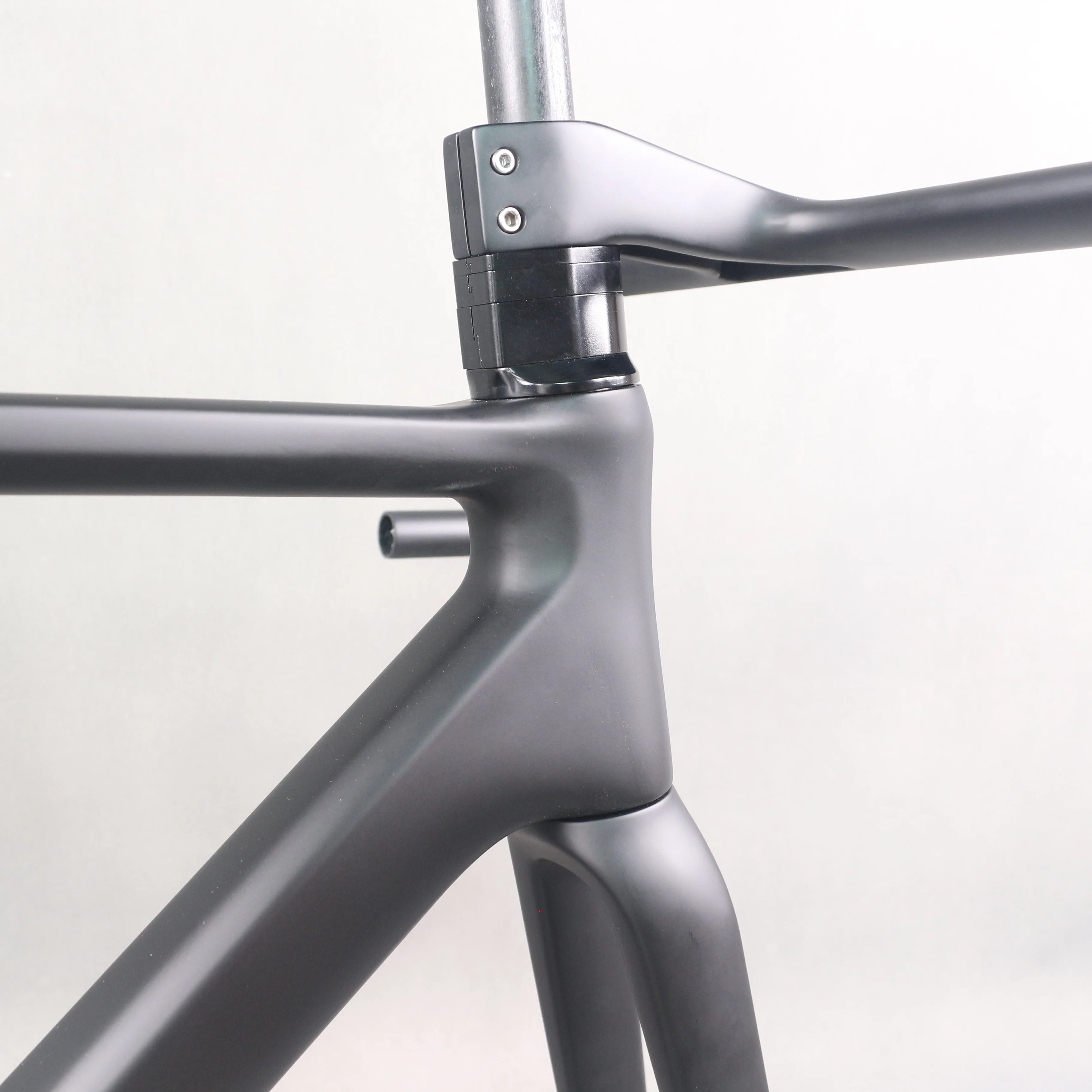 Carbon Frame Bike Super Light Bicycle Road Bike Carbon Disc Bicycle Frame T47 T1000 Frameset Full Hidden Cable Bike Frame FM202
Carbon Frame Bike Super Light Bicycle Road Bike Carbon Disc Bicycle Frame T47 T1000 Frameset Full Hidden Cable Bike Frame FM202