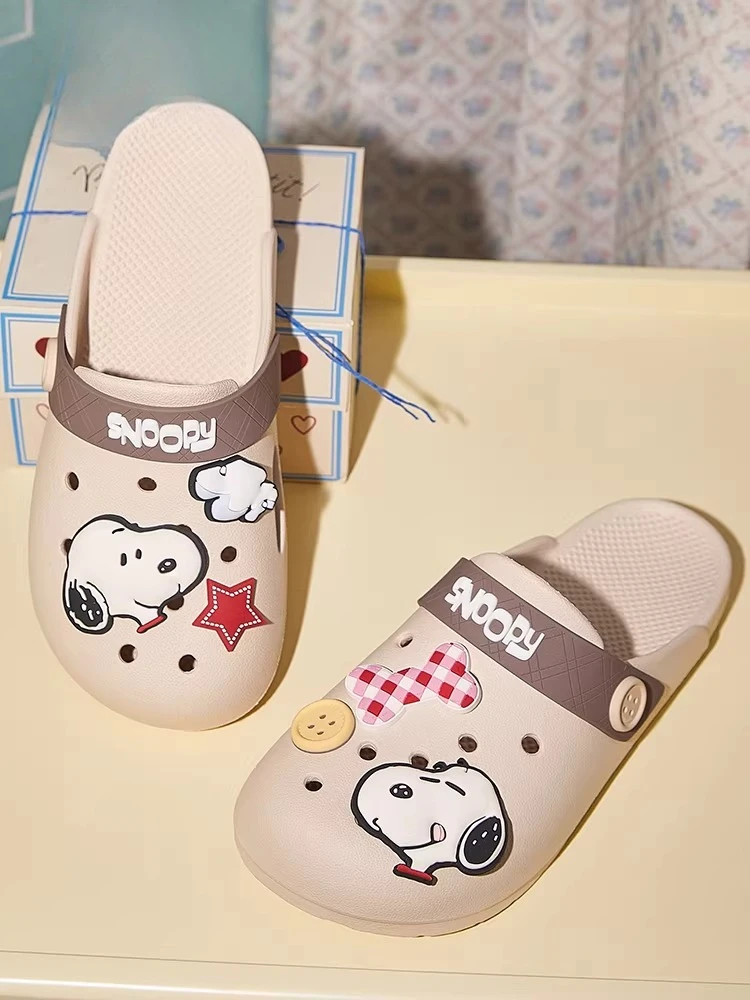 Snoopy Women's Beach Sandals Cute Cartoon Summer Slides Comfortable Outdoor Anti-slip Casual Shoes Pool Garden Holiday Footwear
Snoopy Women's Beach Sandals Cute Cartoon Summer Slides Comfortable Outdoor Anti-slip Casual Shoes Pool Garden Holiday Footwear