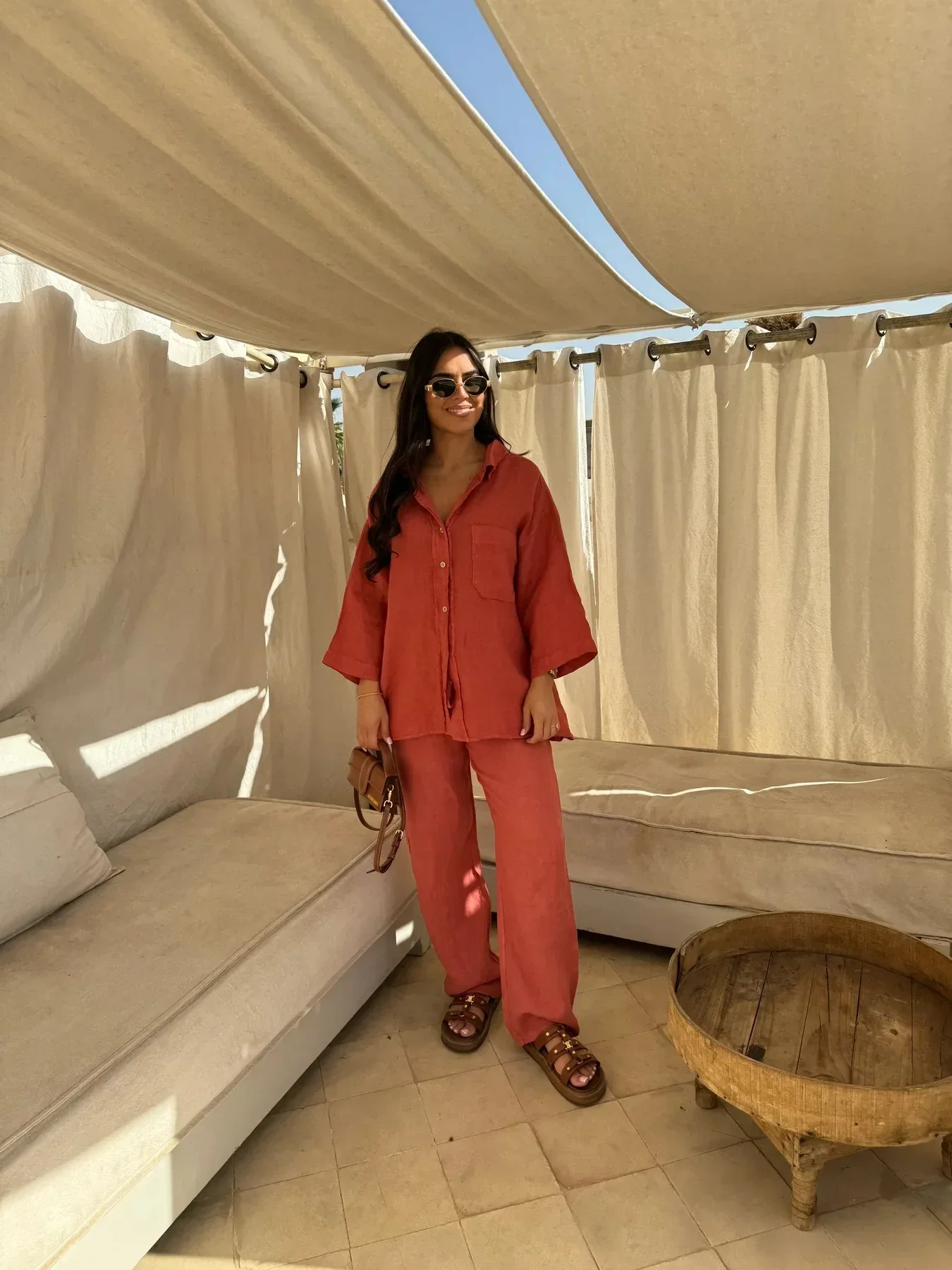 2024 Chic Solid Loose Pants Suit Fashion Single Breasted Long Sleeve Shirt Loose Wide Leg Pants Set Casual Lady High Streetwear
2024 Chic Solid Loose Pants Suit Fashion Single Breasted Long Sleeve Shirt Loose Wide Leg Pants Set Casual Lady High Streetwear