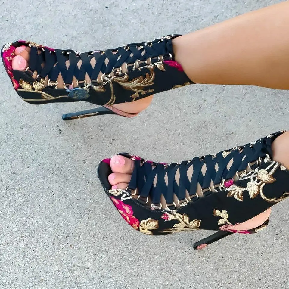 Black Flower Pattern Lace Up Mid Calf Boots Thin High Heel Sexy Fashion Cool Summer Casual Big Size Woman Shoes Zapatillas Mujer
Black Flower Pattern Lace Up Mid Calf Boots Thin High Heel Sexy Fashion Cool Summer Casual Big Size Woman Shoes Zapatillas Mujer