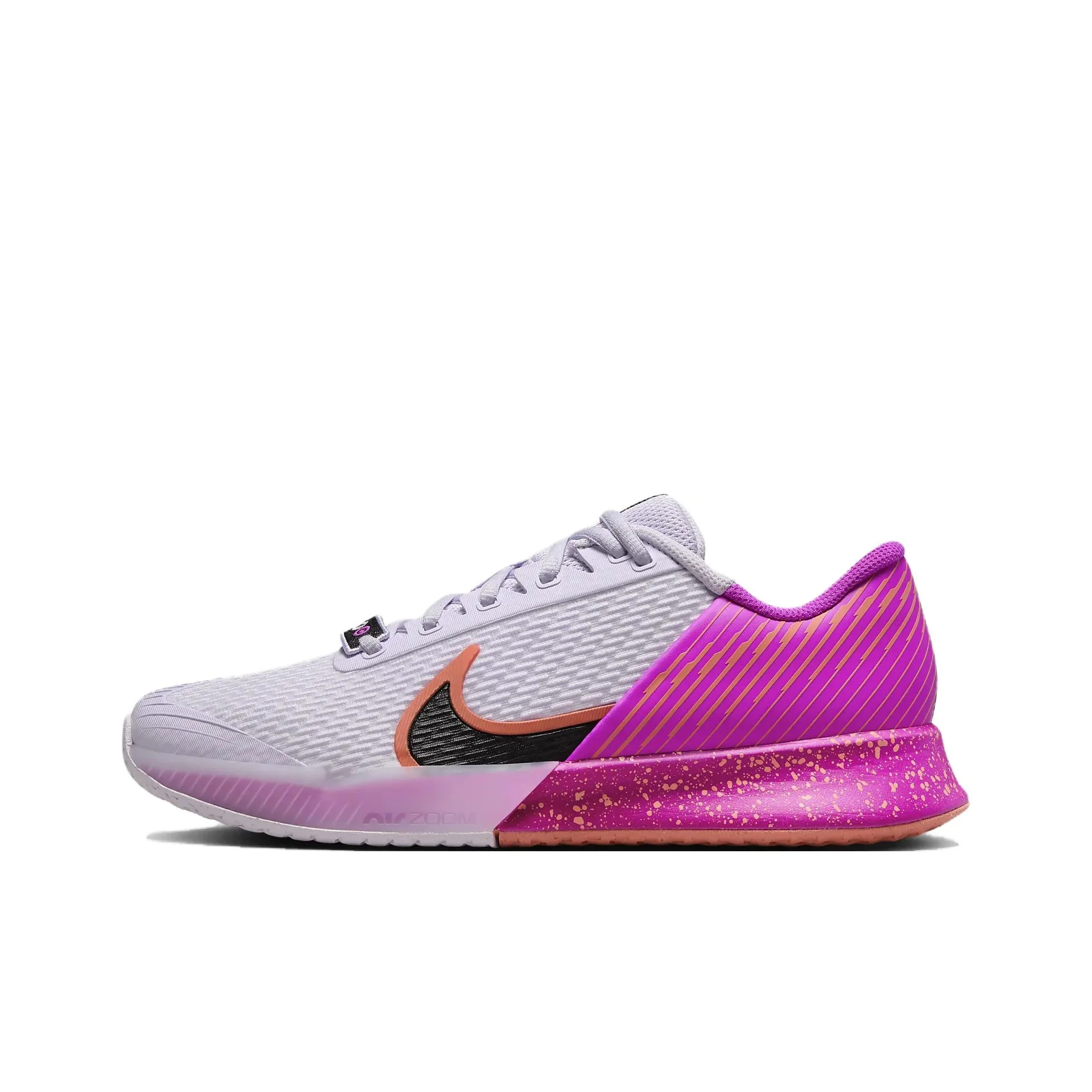 Nike Court Vapor Pro 2 Hc Premium Barely Grape Vivid Winogrono Light Wild Mango Черные женские FQ7267-500
Nike Court Vapor Pro 2 Hc Premium Barely Grape Vivid Winogrono Light Wild Mango Черные женские FQ7267-500