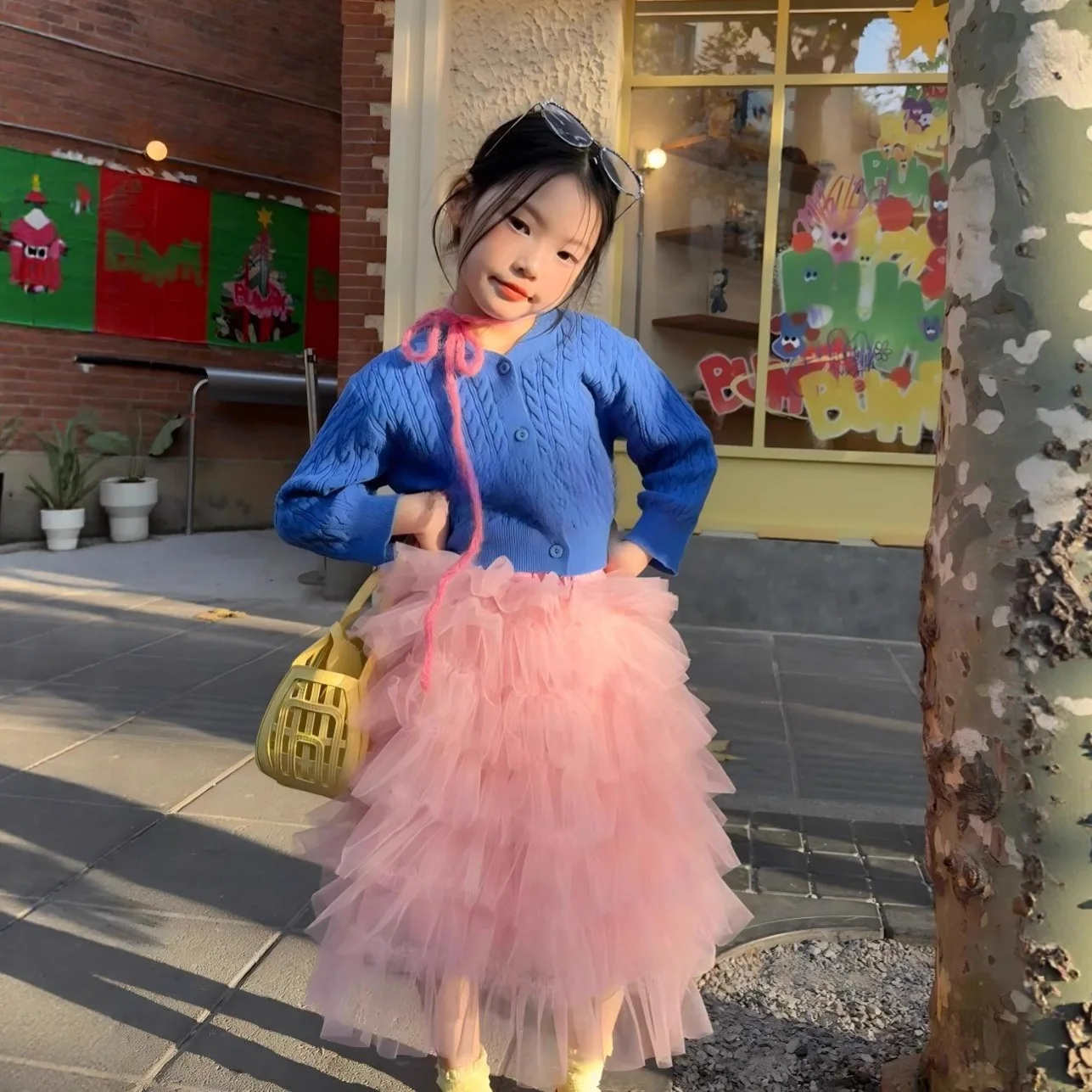 Girls Set 2026 Spring Summer New Korean Dopamine Cake Skirt Knitted Cardigan Casual Daily Temperament Wear
Girls Set 2026 Spring Summer New Korean Dopamine Cake Skirt Knitted Cardigan Casual Daily Temperament Wear