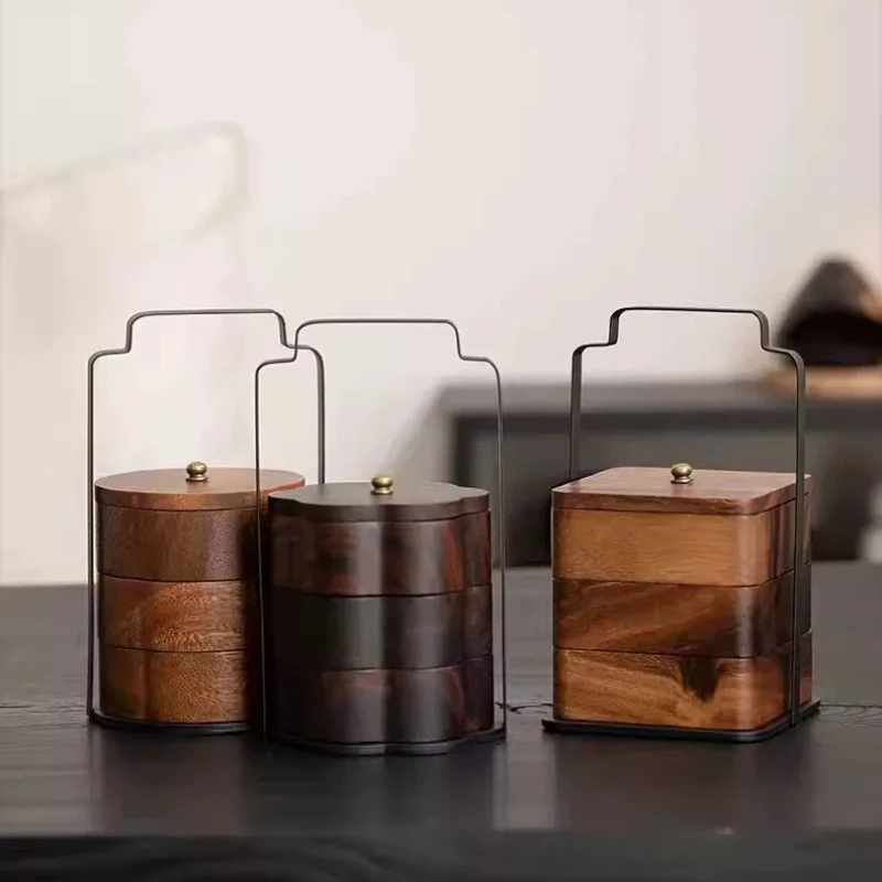 Walnut Wood Iron Handled Storage Basket Portable Storage Box Snack Nut Dessert Tray Tea Party Serving Plate for Housewarming
Walnut Wood Iron Handled Storage Basket Portable Storage Box Snack Nut Dessert Tray Tea Party Serving Plate for Housewarming