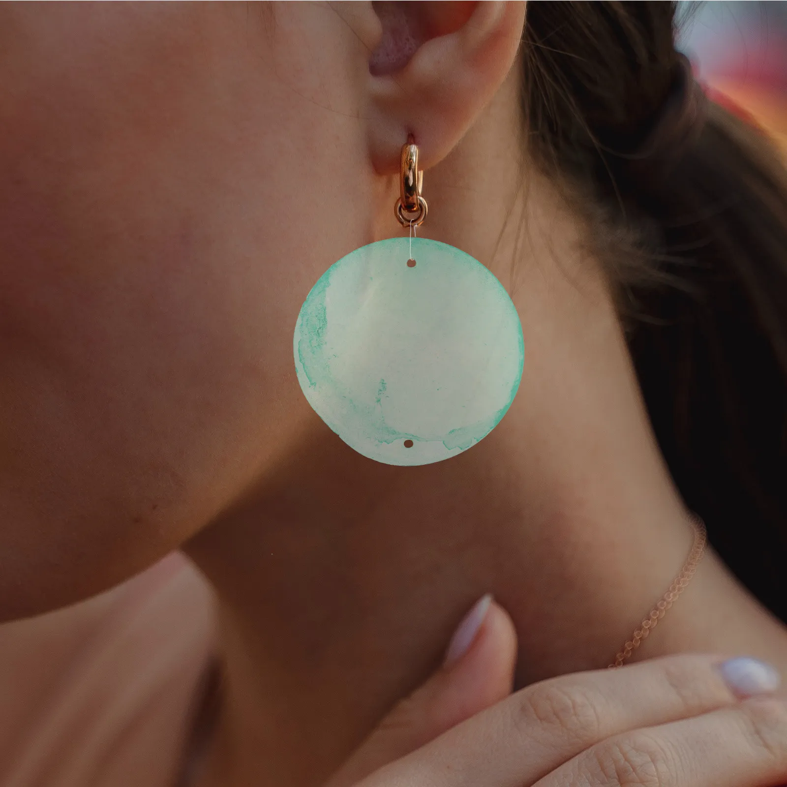 100 шт. круглых полированных срезов натуральных ракушек для изготовления подвесок, ловцов снов и аксессуаров для ветряных колокольчиков
100 шт. круглых полированных срезов натуральных ракушек для изготовления подвесок, ловцов снов и аксессуаров для ветряных колокольчиков