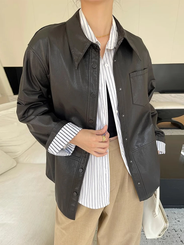 Casual Genuine Leather Shirt Jacket for Women Spring Autumn High-end Simple Striped Lining Design Soft Black Real Sheepskin Coat
Casual Genuine Leather Shirt Jacket for Women Spring Autumn High-end Simple Striped Lining Design Soft Black Real Sheepskin Coat