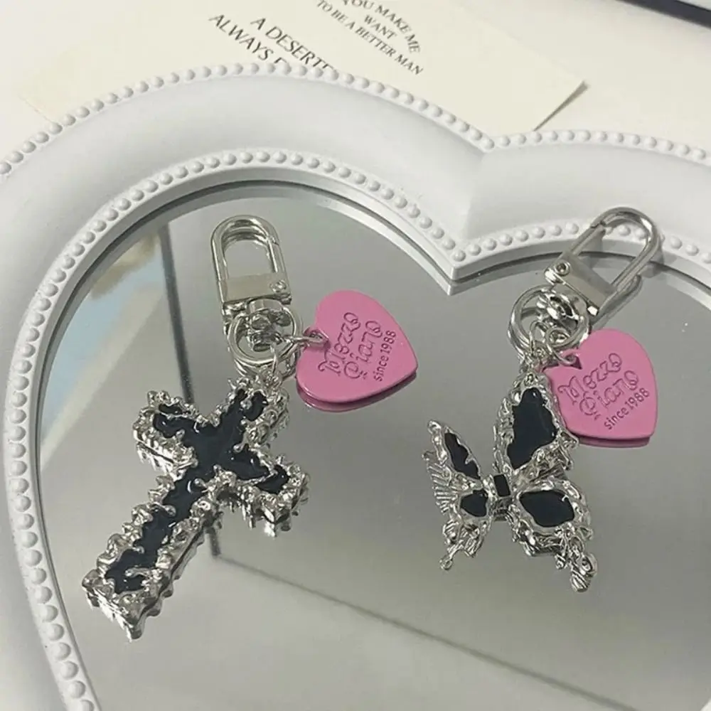 Bag Pendant Butterfly Cross Key Chain Heart Trinket Y2K Lava Thorn Keyring Black Cartoon Cross Love Keychain Couple Gift
Bag Pendant Butterfly Cross Key Chain Heart Trinket Y2K Lava Thorn Keyring Black Cartoon Cross Love Keychain Couple Gift