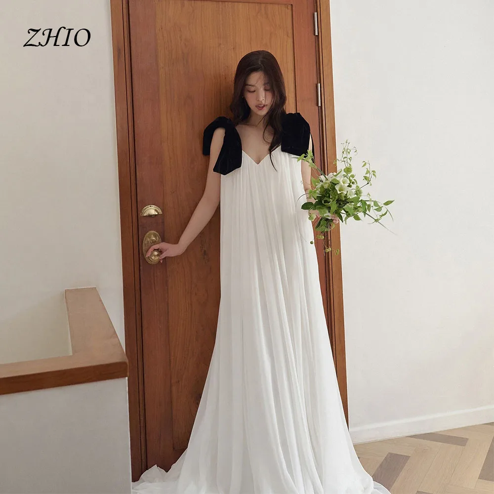 ZHIO Customized Korean Wedding Dresses Detachable Bow Chiffon V-Neck Wedding Dresses Sleeveless Simple A-Line Bridal Gowns 
ZHIO Customized Korean Wedding Dresses Detachable Bow Chiffon V-Neck Wedding Dresses Sleeveless Simple A-Line Bridal Gowns