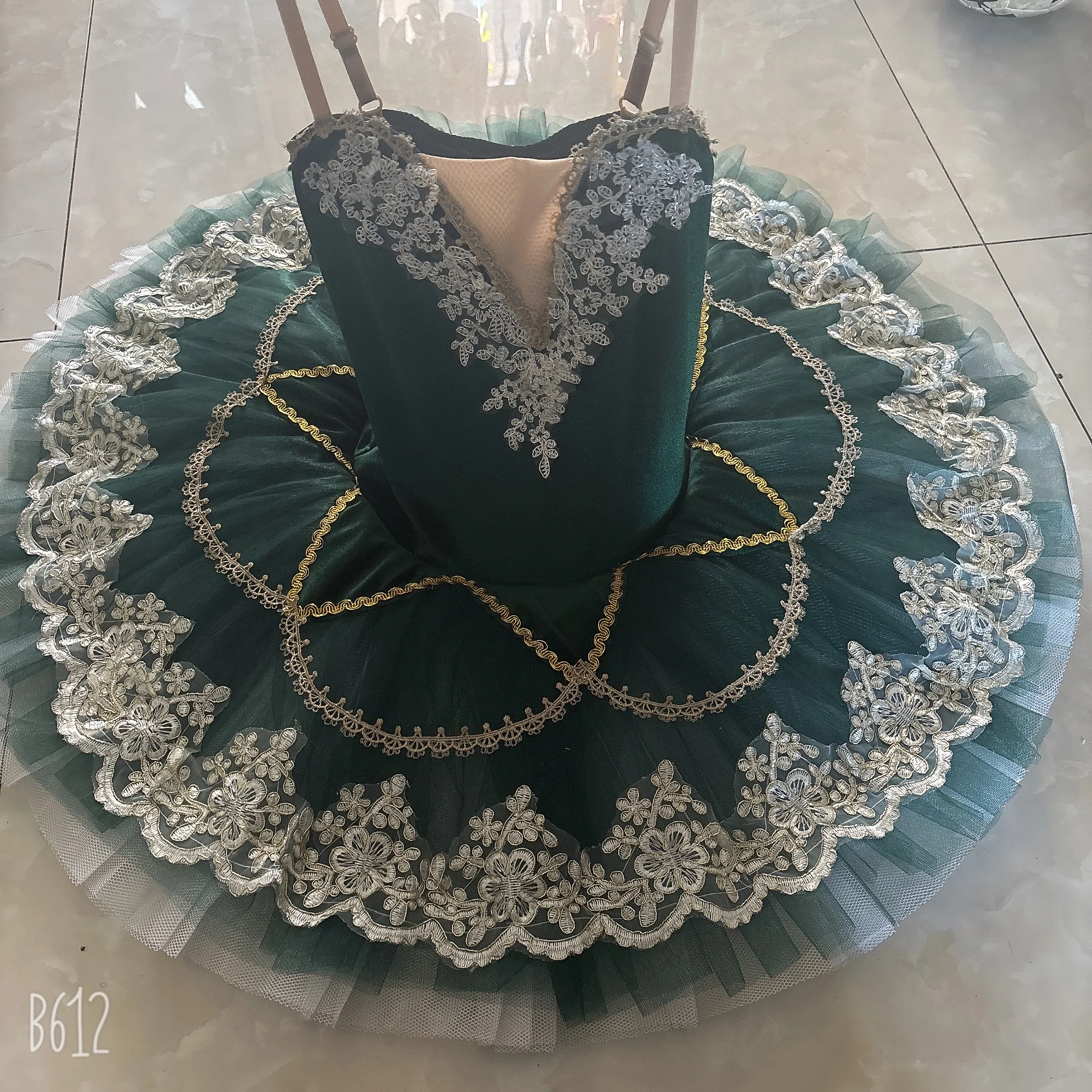 Hunter Ballet Leotards for Woman Dress Stage Costumes Dance Wear Children Clothing Princess Performance Fairy Tutu Clothes
Hunter Ballet Leotards for Woman Dress Stage Costumes Dance Wear Children Clothing Princess Performance Fairy Tutu Clothes