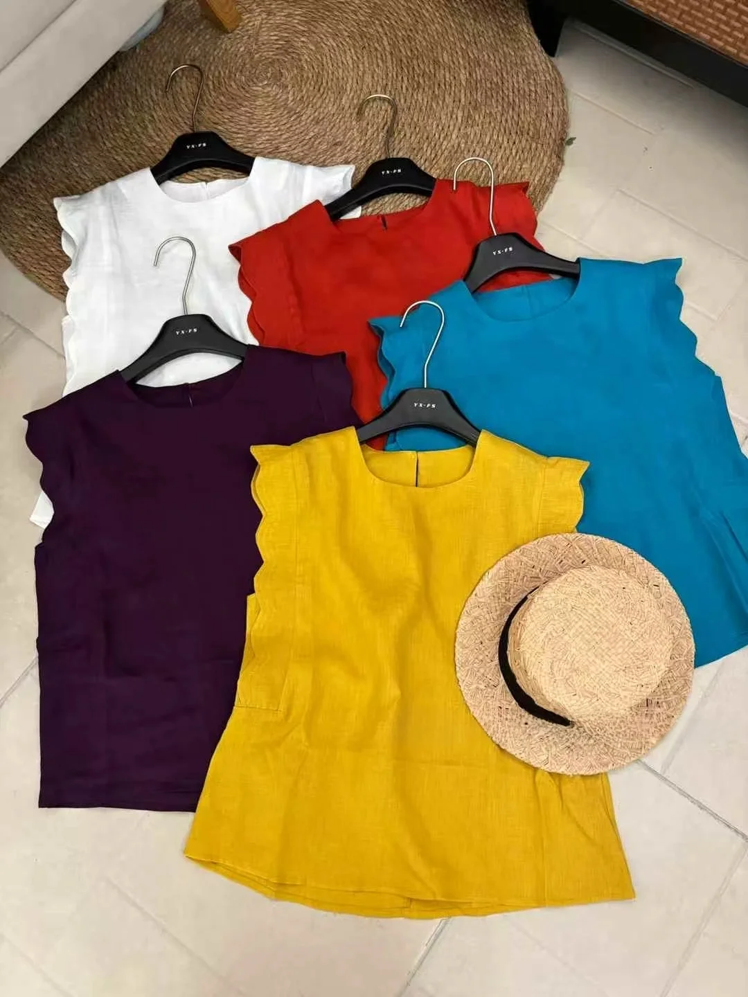 Summer New Sle Women's irt round Ne Svel Linen Fabric Slimming Top Small Flng Sve Clean Color Casual Blouse
Summer New Sle Women's irt round Ne Svel Linen Fabric Slimming Top Small Flng Sve Clean Color Casual Blouse