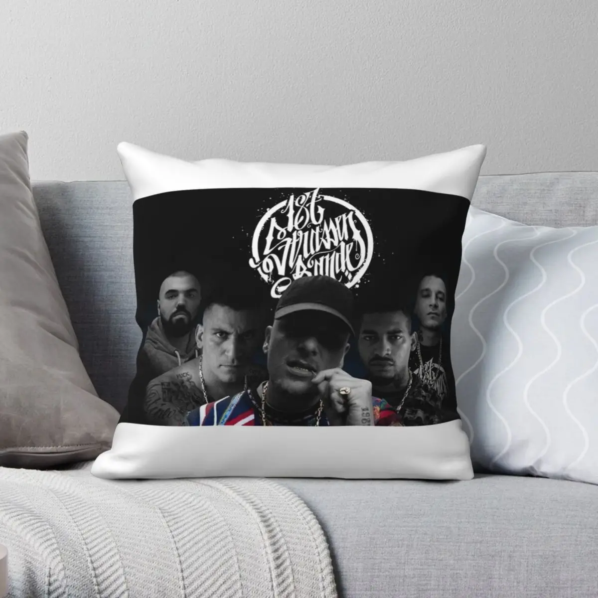 187 Strassenbande Bonez MC Pillowcase Polyester Linen Velvet Printed Zip Decor Throw Pillow Case Sofa Cushion Cover
187 Strassenbande Bonez MC Pillowcase Polyester Linen Velvet Printed Zip Decor Throw Pillow Case Sofa Cushion Cover