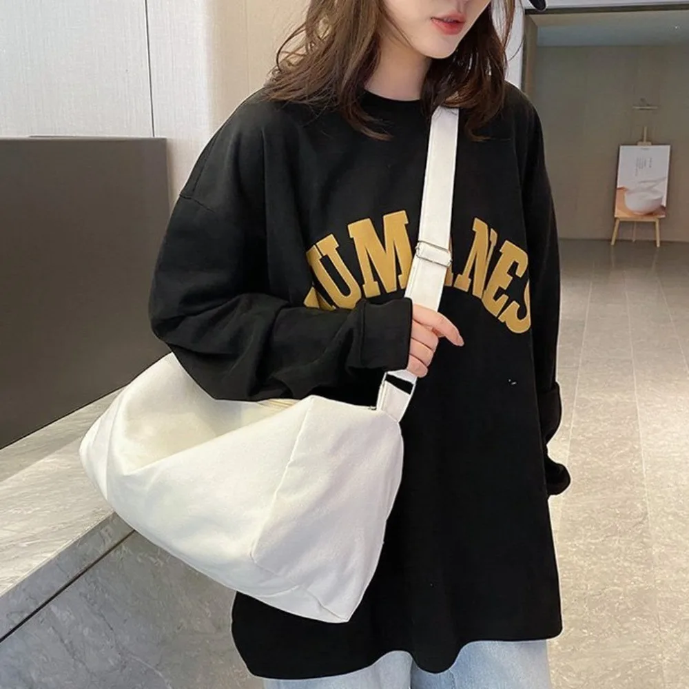 Large Capacity Canvas Crossbody Bag Casual Tote Underarm Dumpling Bag Korean Style Street Style Single Shoulder Bag Travel
Large Capacity Canvas Crossbody Bag Casual Tote Underarm Dumpling Bag Korean Style Street Style Single Shoulder Bag Travel