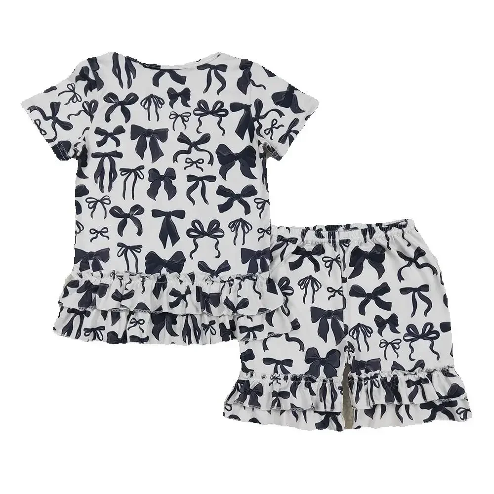 Baby Girls Black Bows Ruffle Shorts Outfit Set Cute Shirt And Shorts Ensemble for Little Girls
Baby Girls Black Bows Ruffle Shorts Outfit Set Cute Shirt And Shorts Ensemble for Little Girls