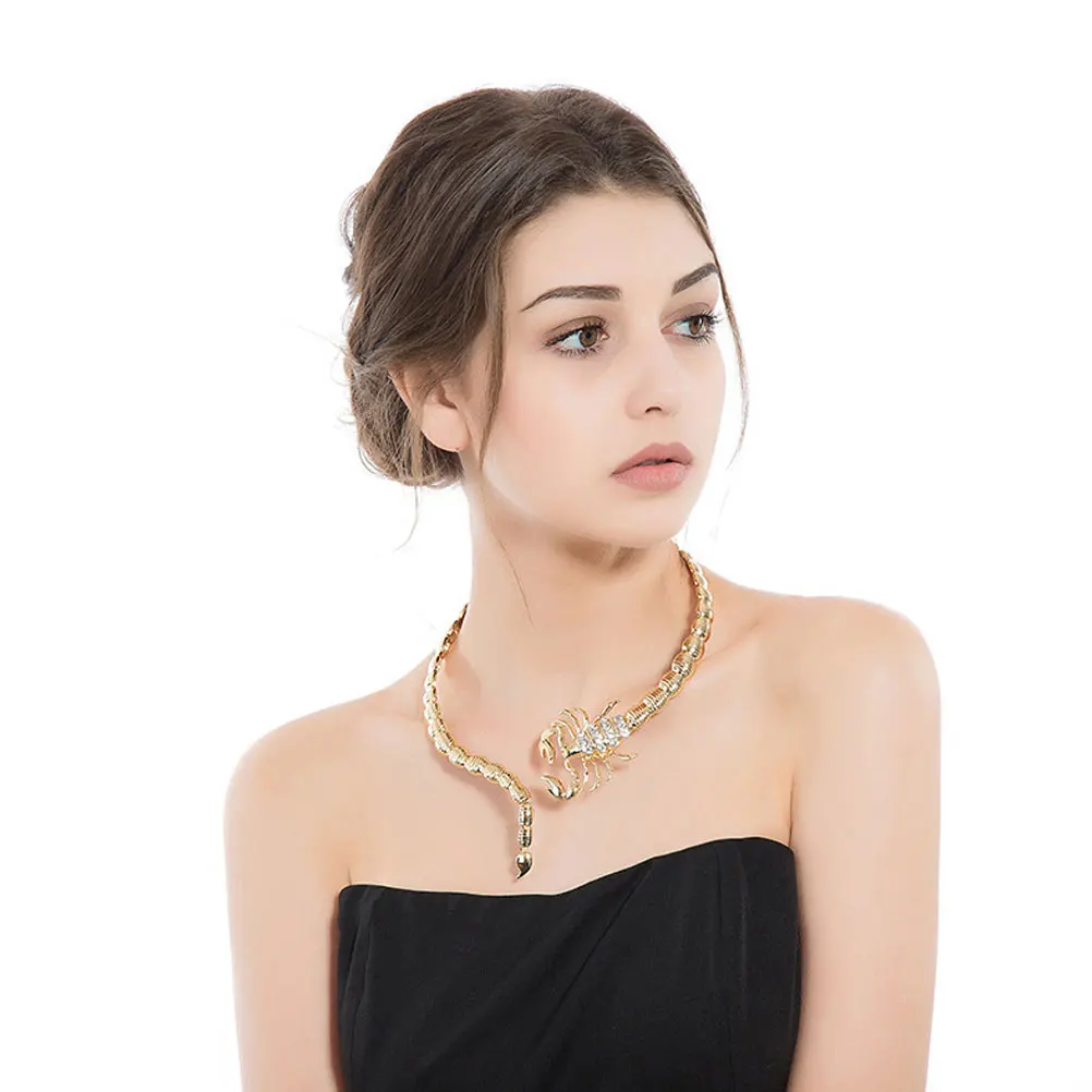 Choker Alloy Diamond-set Necklace Jewelry Neckline Women Beautiful Chain Foldable Necklet Miss
Choker Alloy Diamond-set Necklace Jewelry Neckline Women Beautiful Chain Foldable Necklet Miss