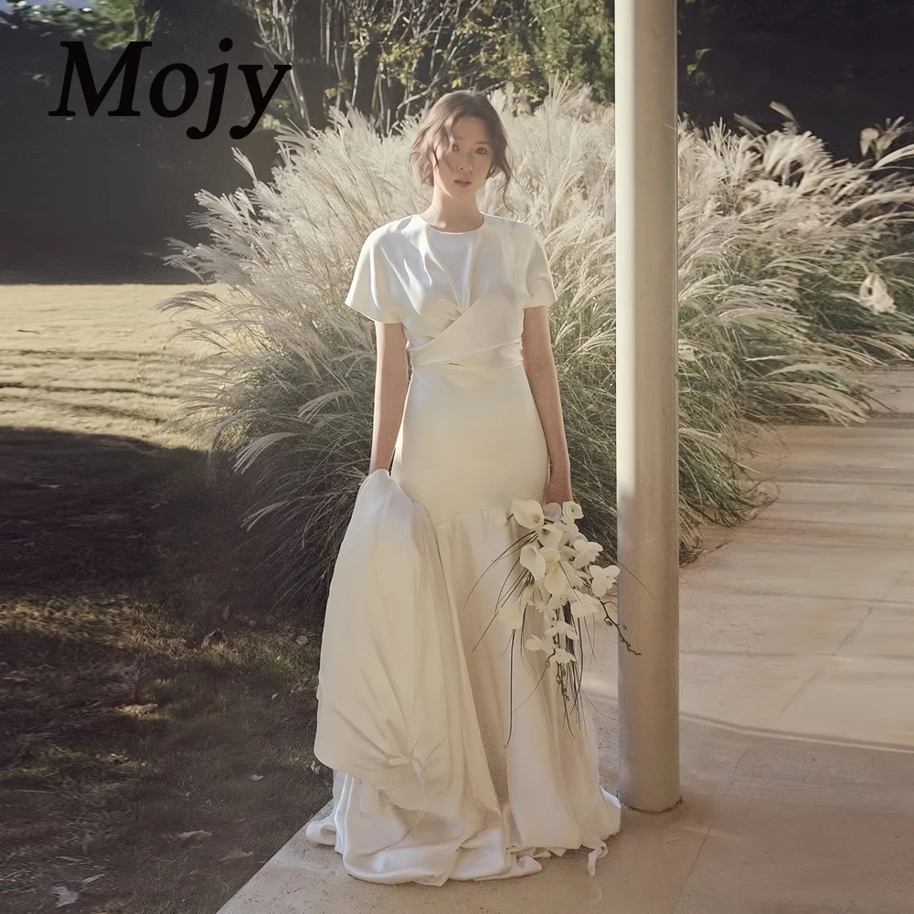 Mojy Customized O-Neck Simple Korean Wedding Dresses Photo Shoot Short Sleeves Floor-Length A Line Bridal Party Dresses
Mojy Customized O-Neck Simple Korean Wedding Dresses Photo Shoot Short Sleeves Floor-Length A Line Bridal Party Dresses