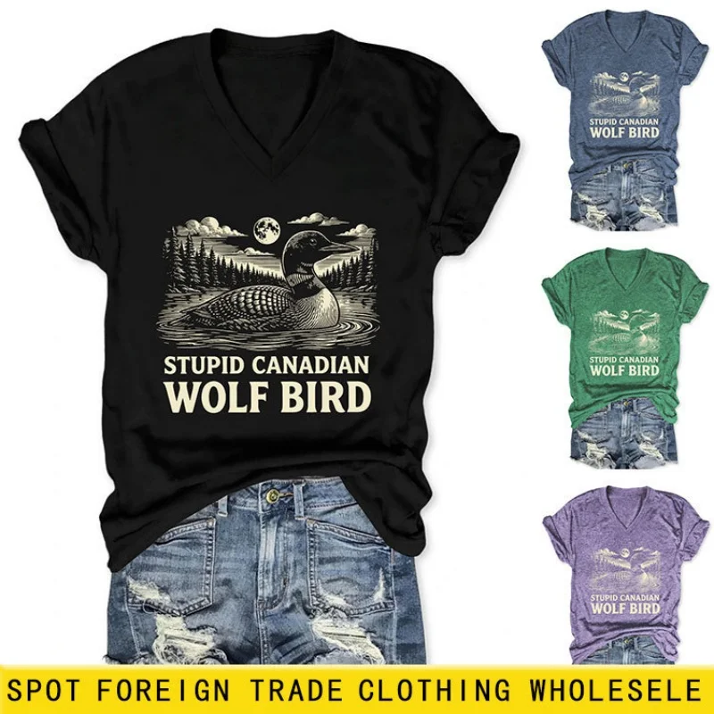 American-style retro black short-sleeved T-shirt for women, featuring a summer design with a loose V-neck top.
American-style retro black short-sleeved T-shirt for women, featuring a summer design with a loose V-neck top.