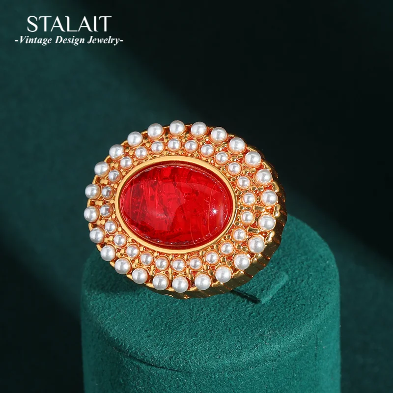 Vintage Big Dubai Gold Color Jewelry Rings With Red Crystal Woman Pearl Decoration Luxury Designer Antique Party Accessories
Vintage Big Dubai Gold Color Jewelry Rings With Red Crystal Woman Pearl Decoration Luxury Designer Antique Party Accessories