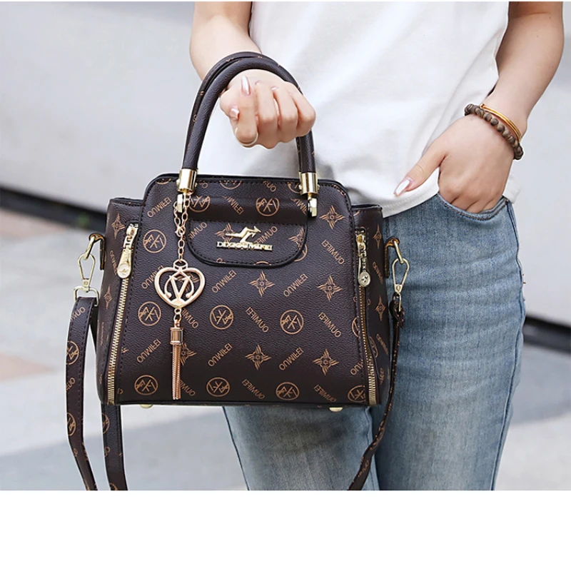 2024 New High Quality Luxury Handbag Ladies Bags Designer Crossbody Bags for Women Fashion Printed Shoulder Totes Bags women
2024 New High Quality Luxury Handbag Ladies Bags Designer Crossbody Bags for Women Fashion Printed Shoulder Totes Bags women